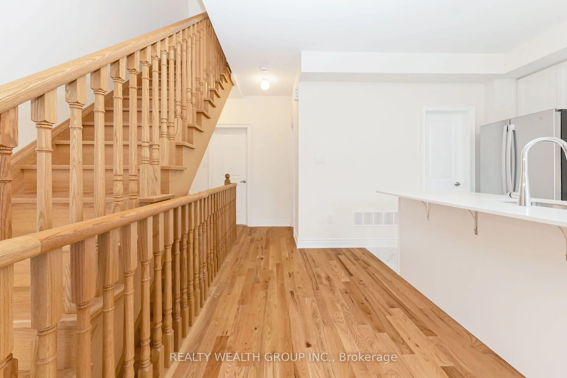 221 Tennant Circle