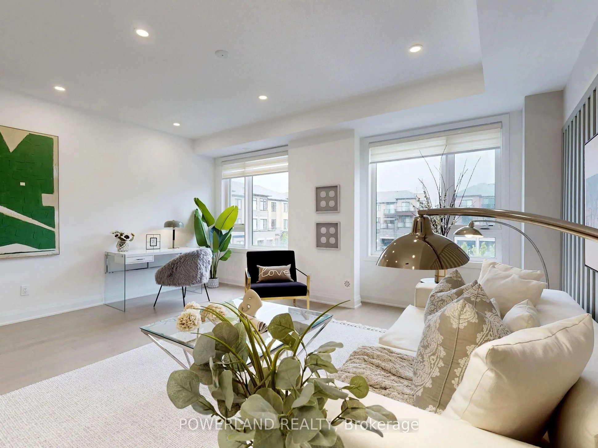 96 Carole Bell Way