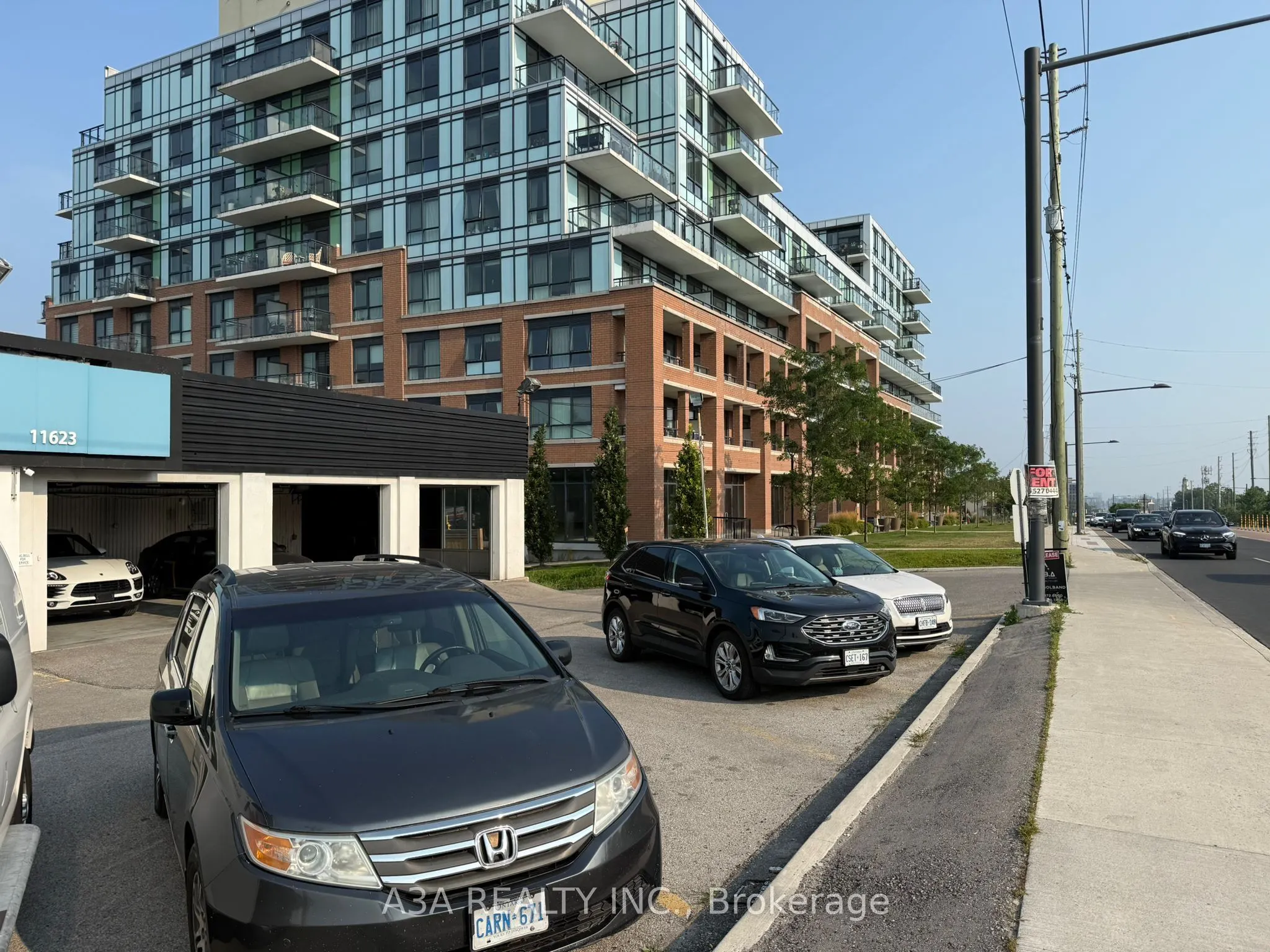 11623 Yonge Street, #South