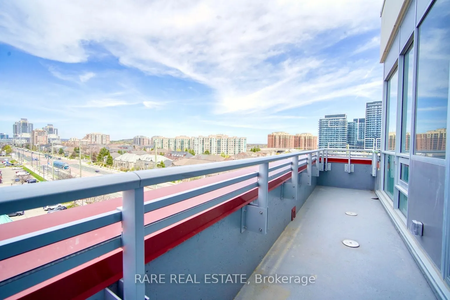 8888 Yonge Street, #722
