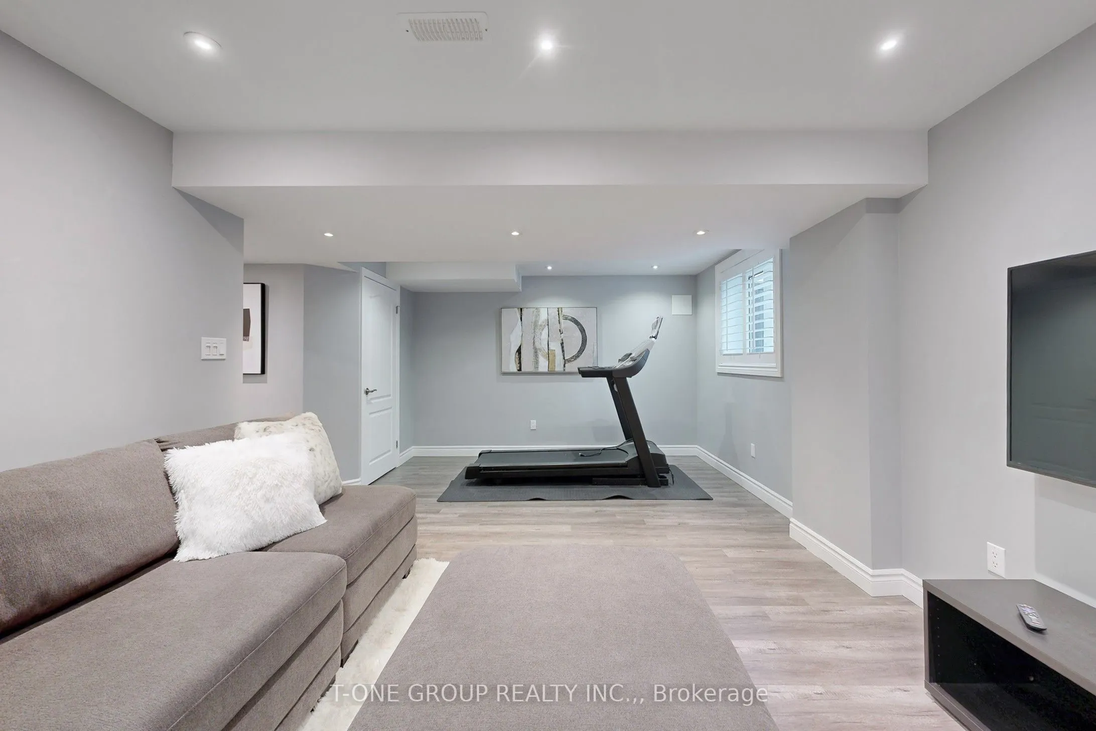 55 Princess Diana Drive