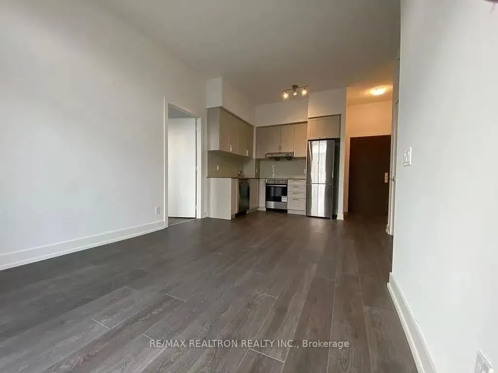 268 Buchanan Drive, #821W