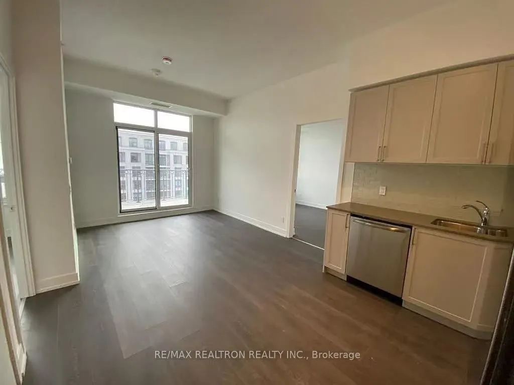 268 Buchanan Drive, #821W