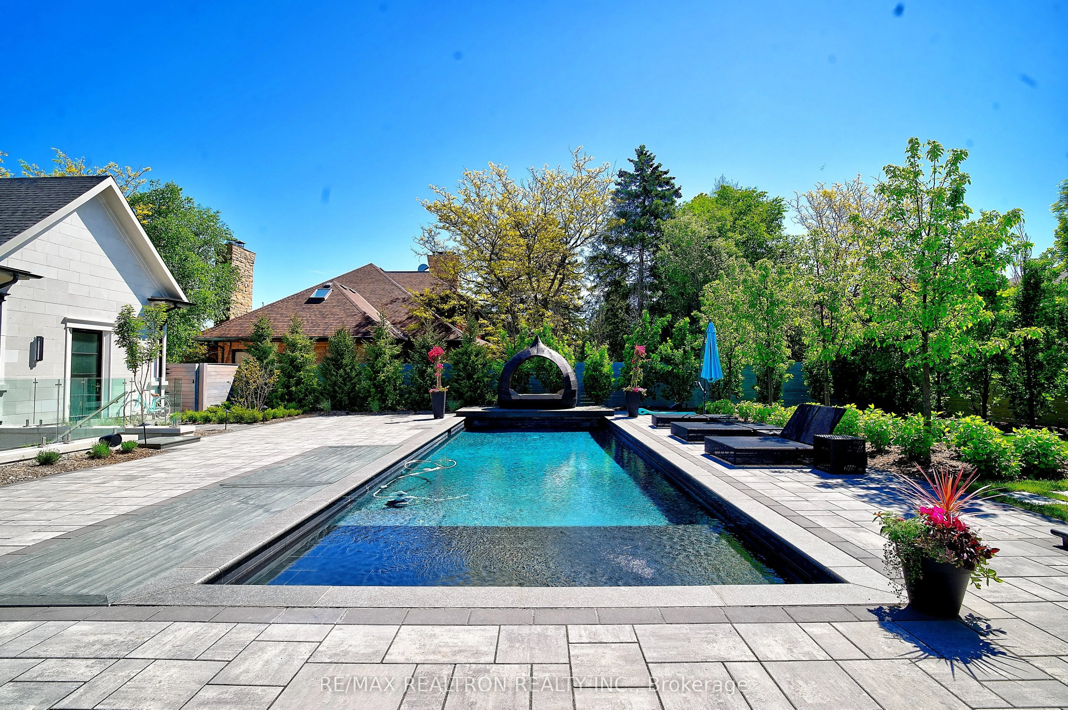 163 Arnold Avenue