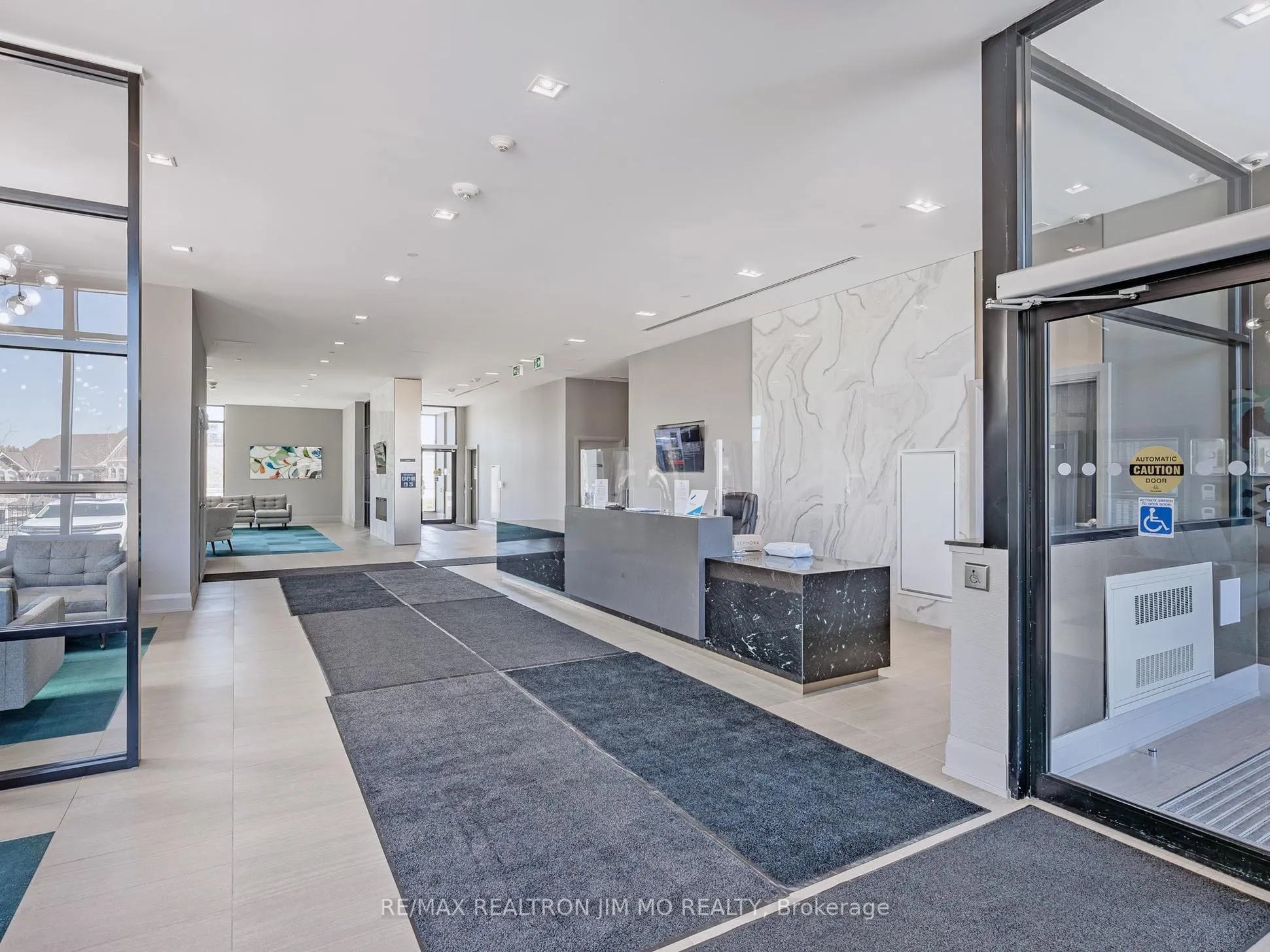 555 William Graham Drive, #416