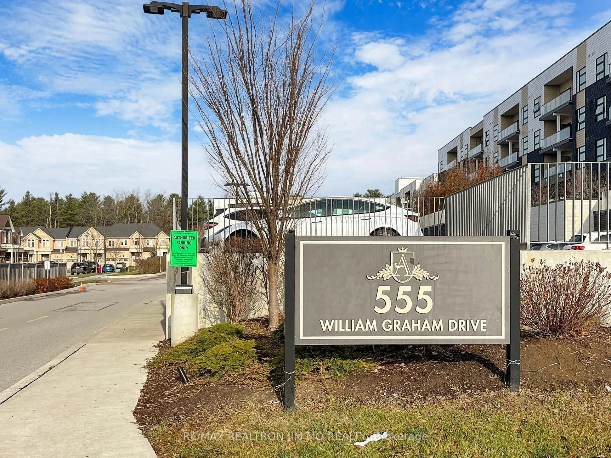 555 William Graham Drive, #416