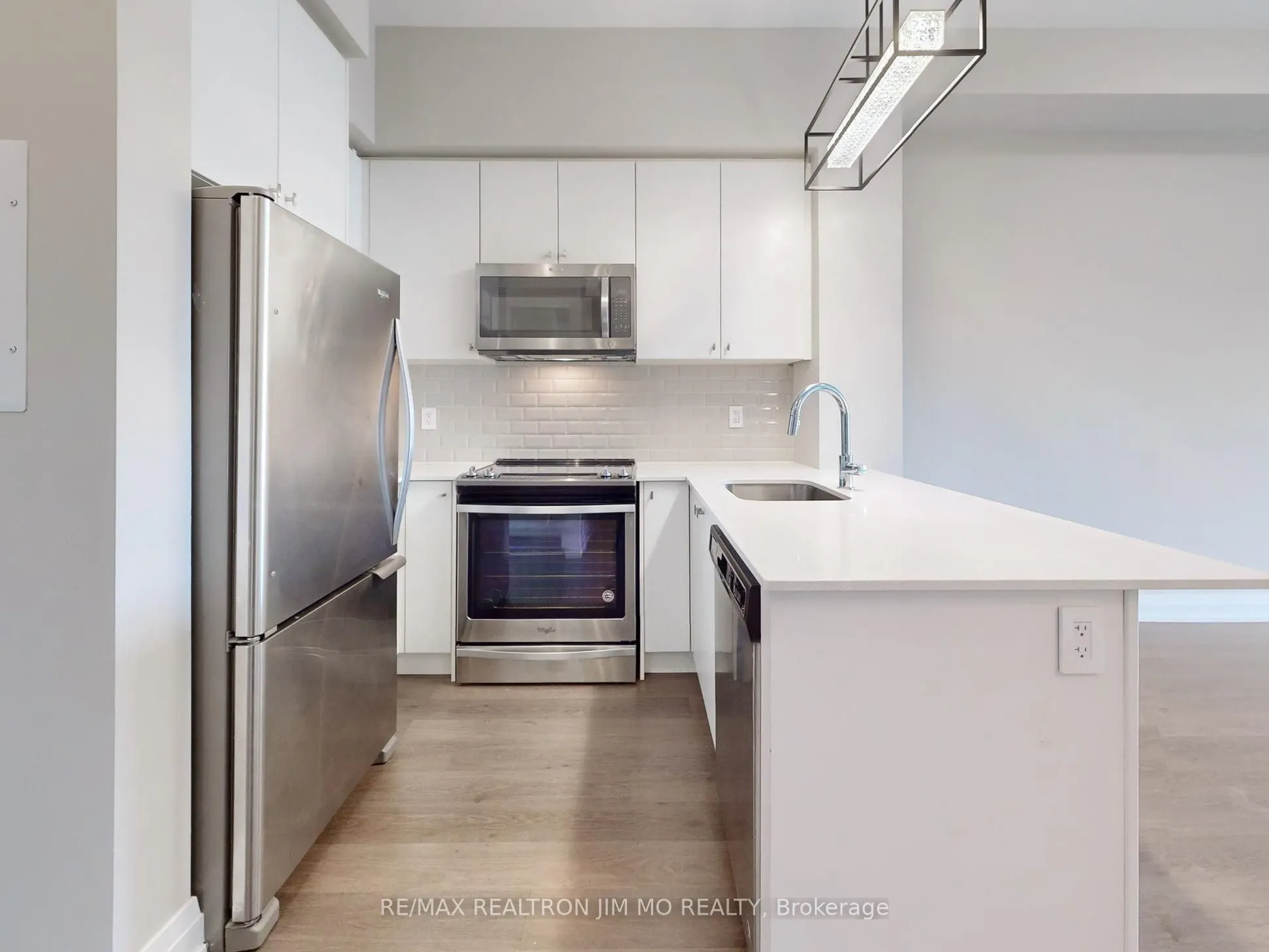 555 William Graham Drive, #416
