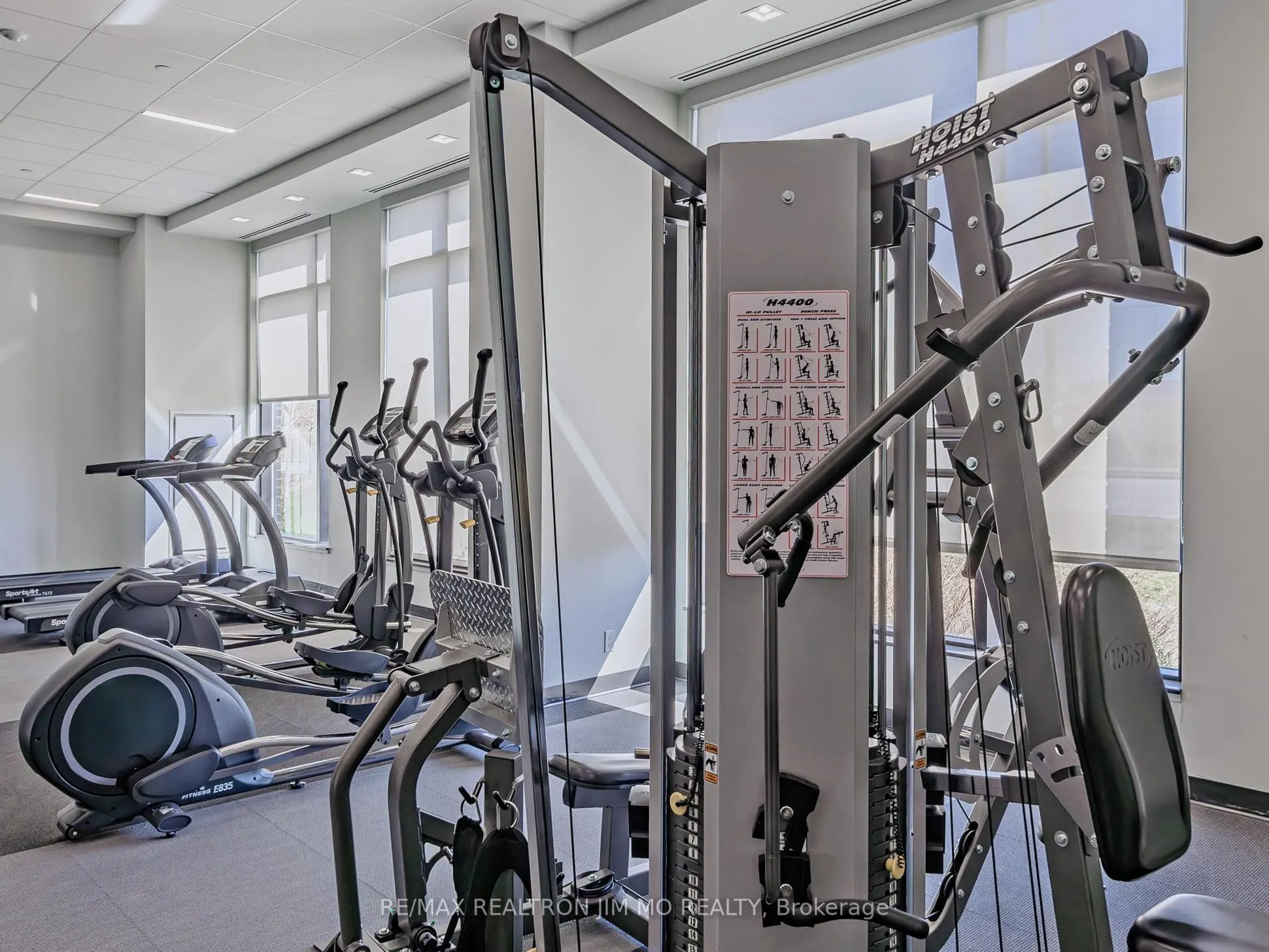 555 William Graham Drive, #416
