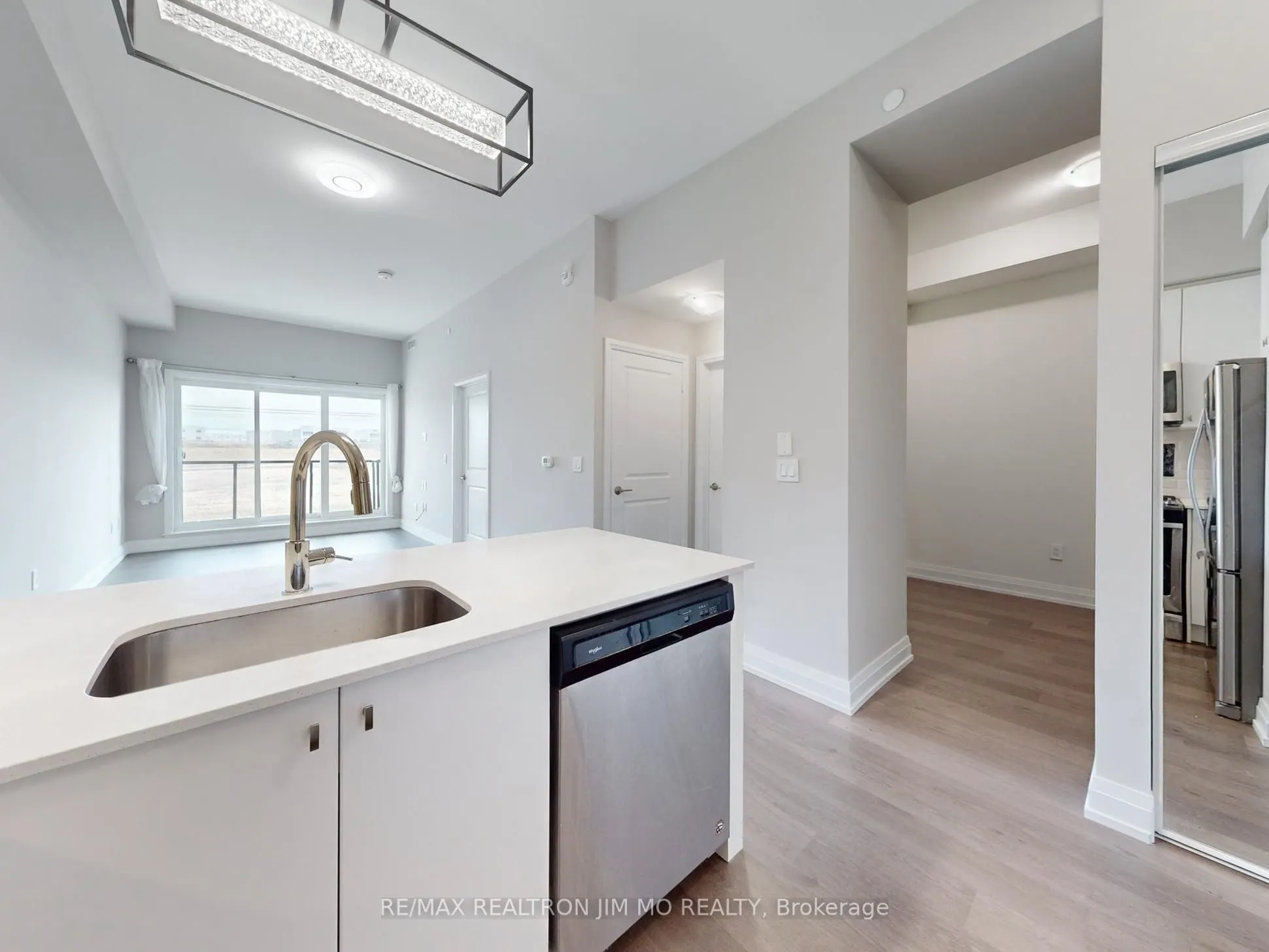 555 William Graham Drive, #416