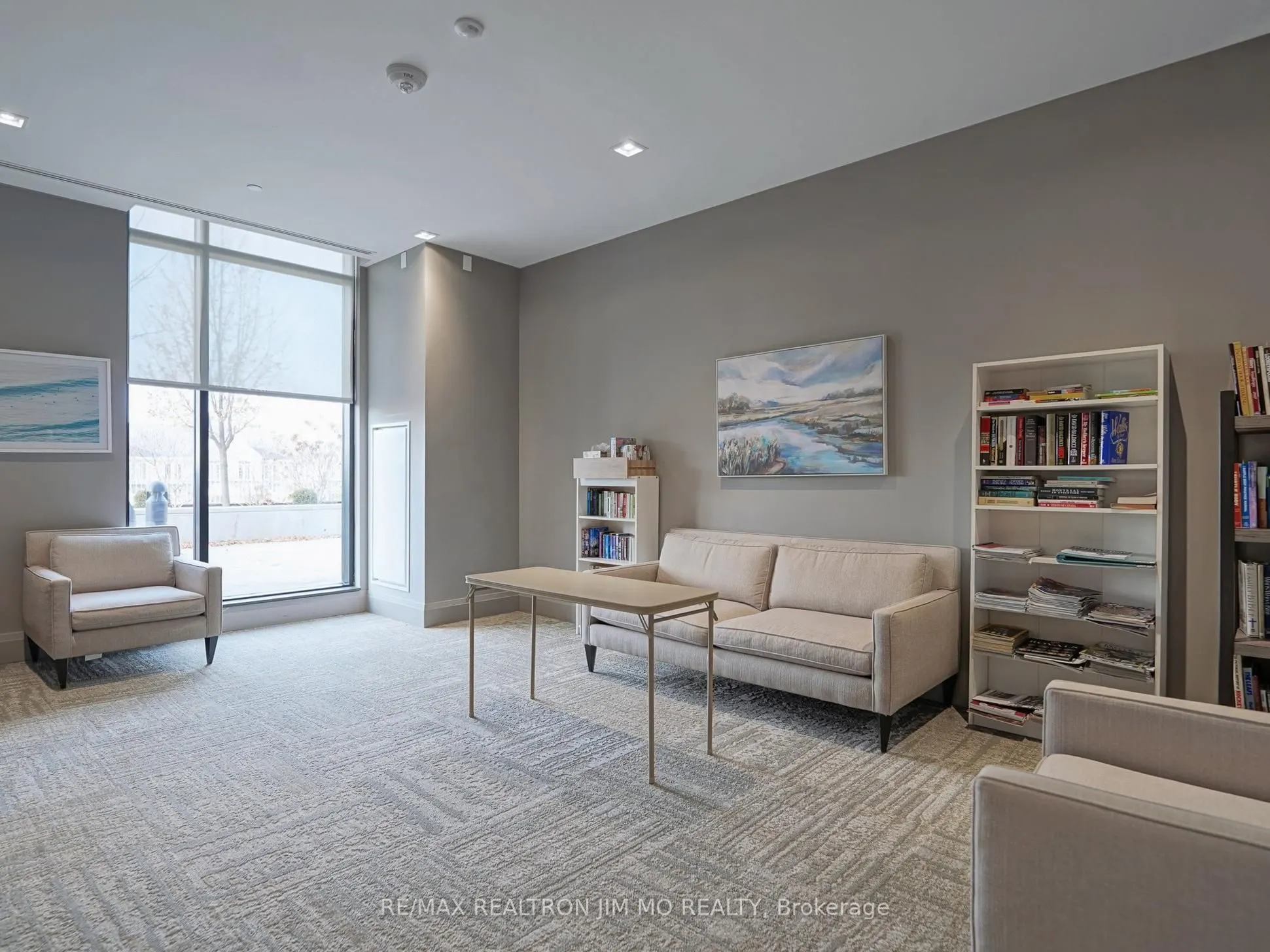 555 William Graham Drive, #416