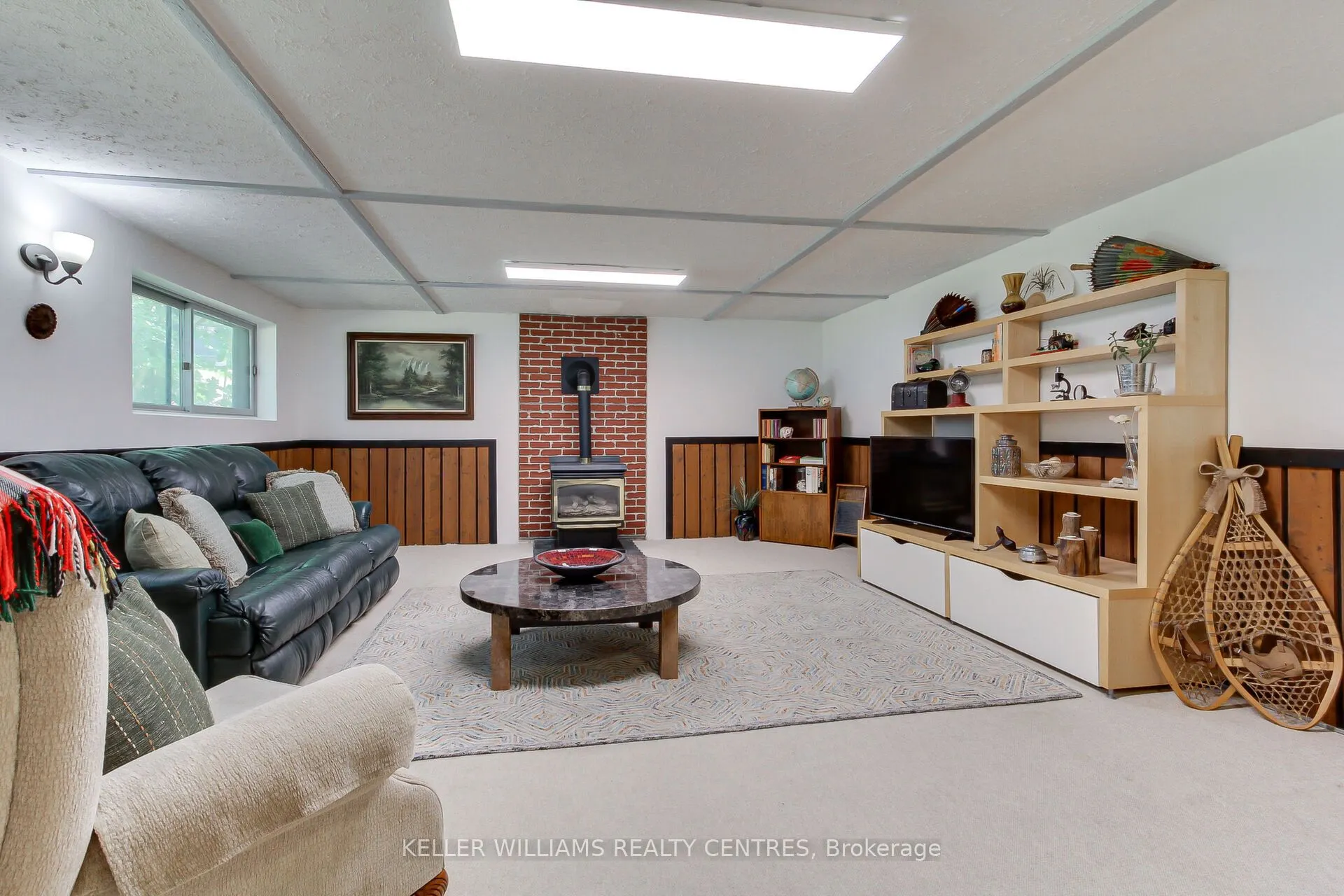 871 Elgin Street