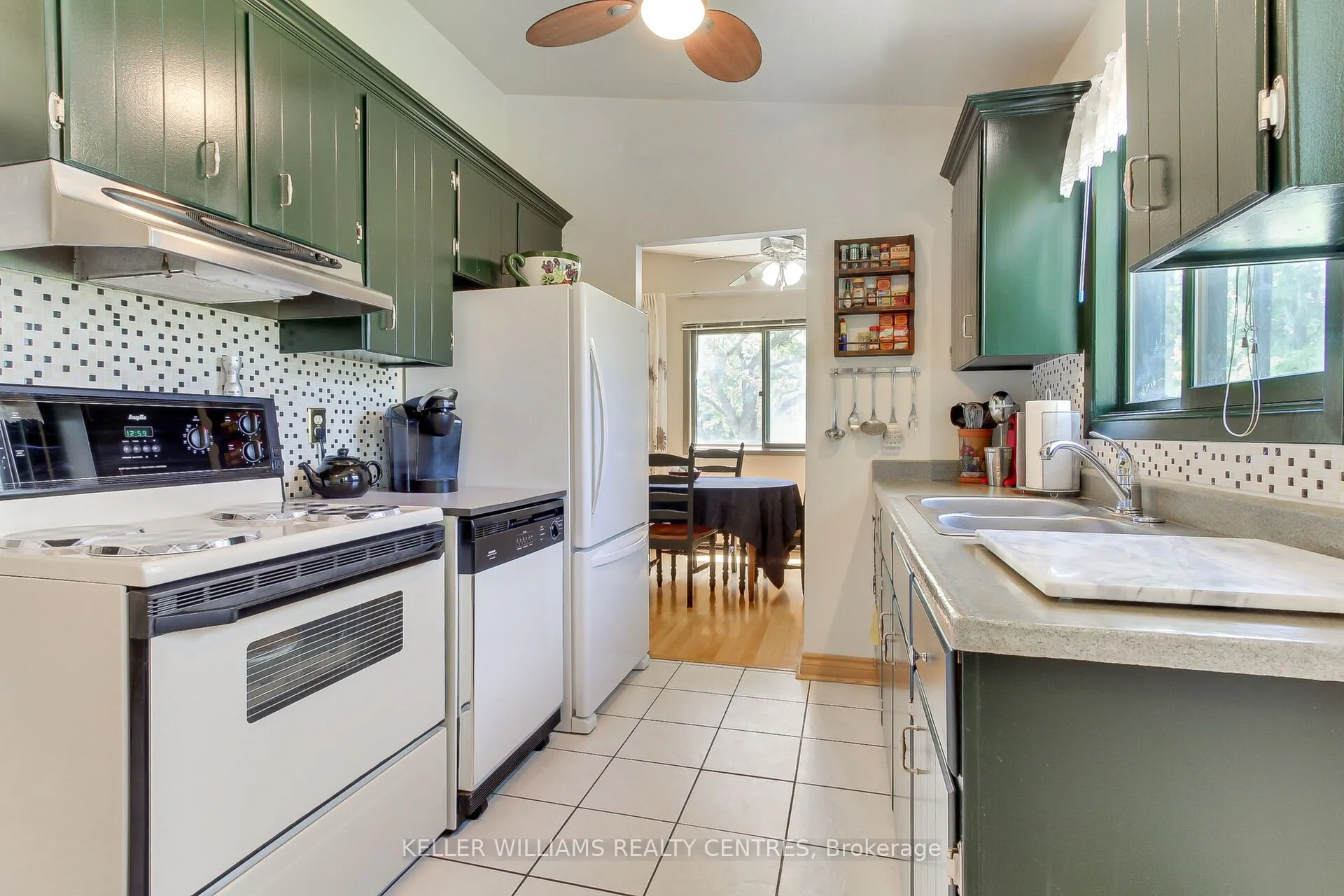 871 Elgin Street