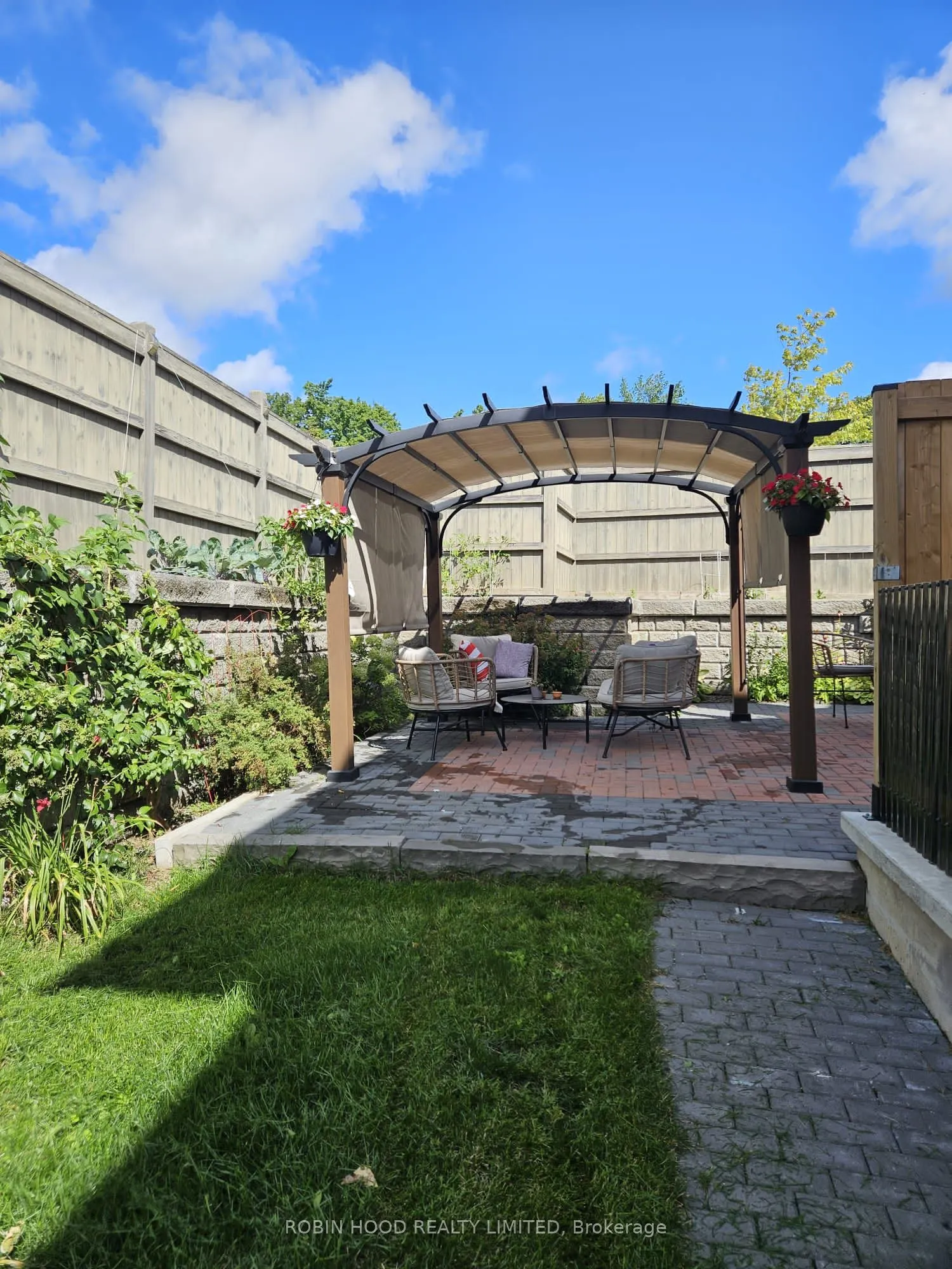 2 Leaden Hall Drive