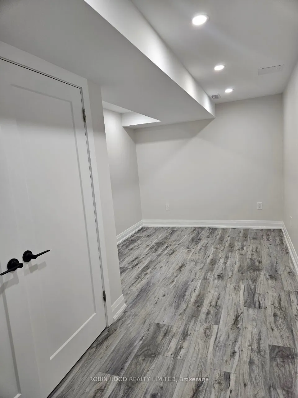 2 Leaden Hall Drive