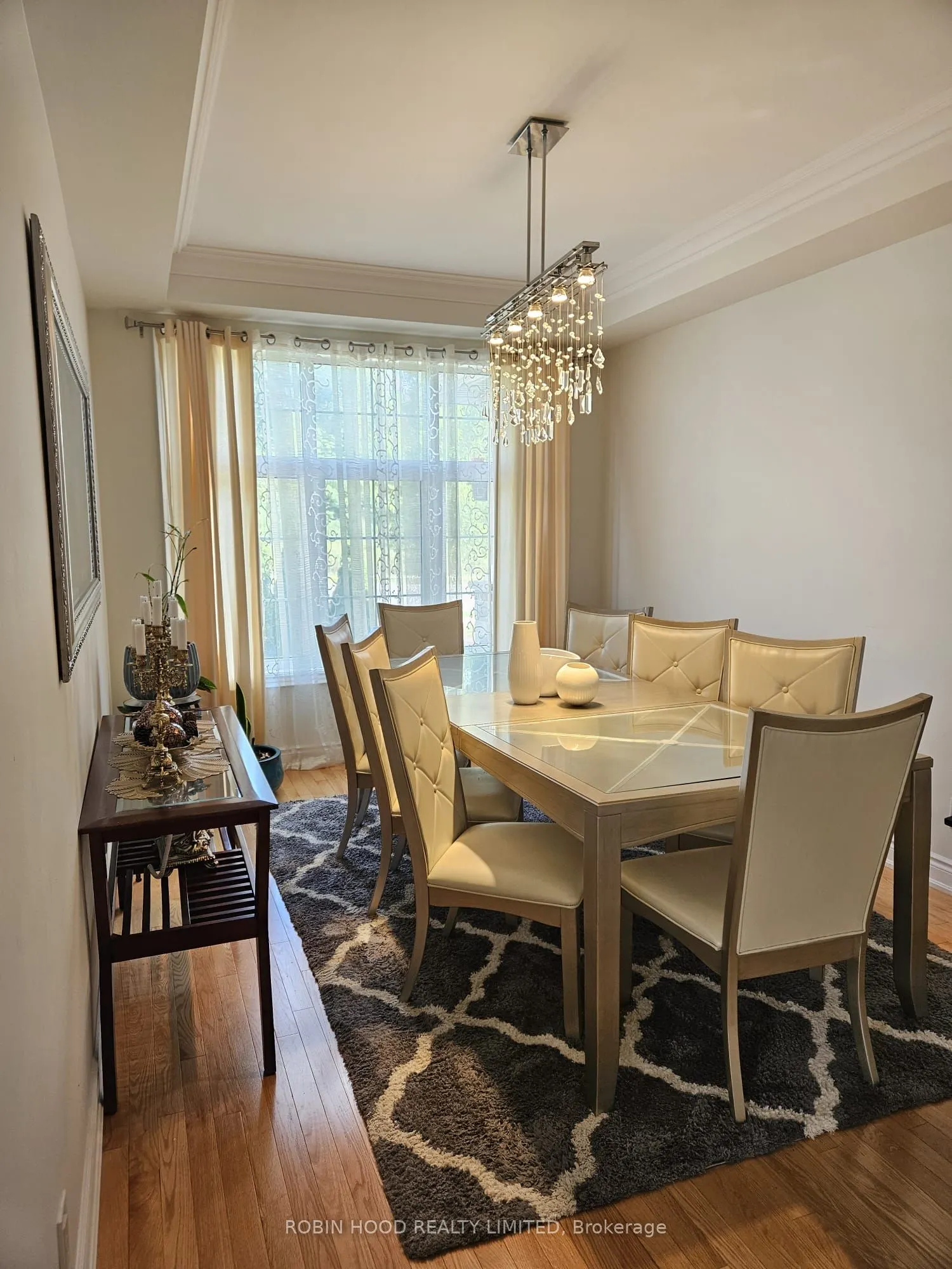 2 Leaden Hall Drive
