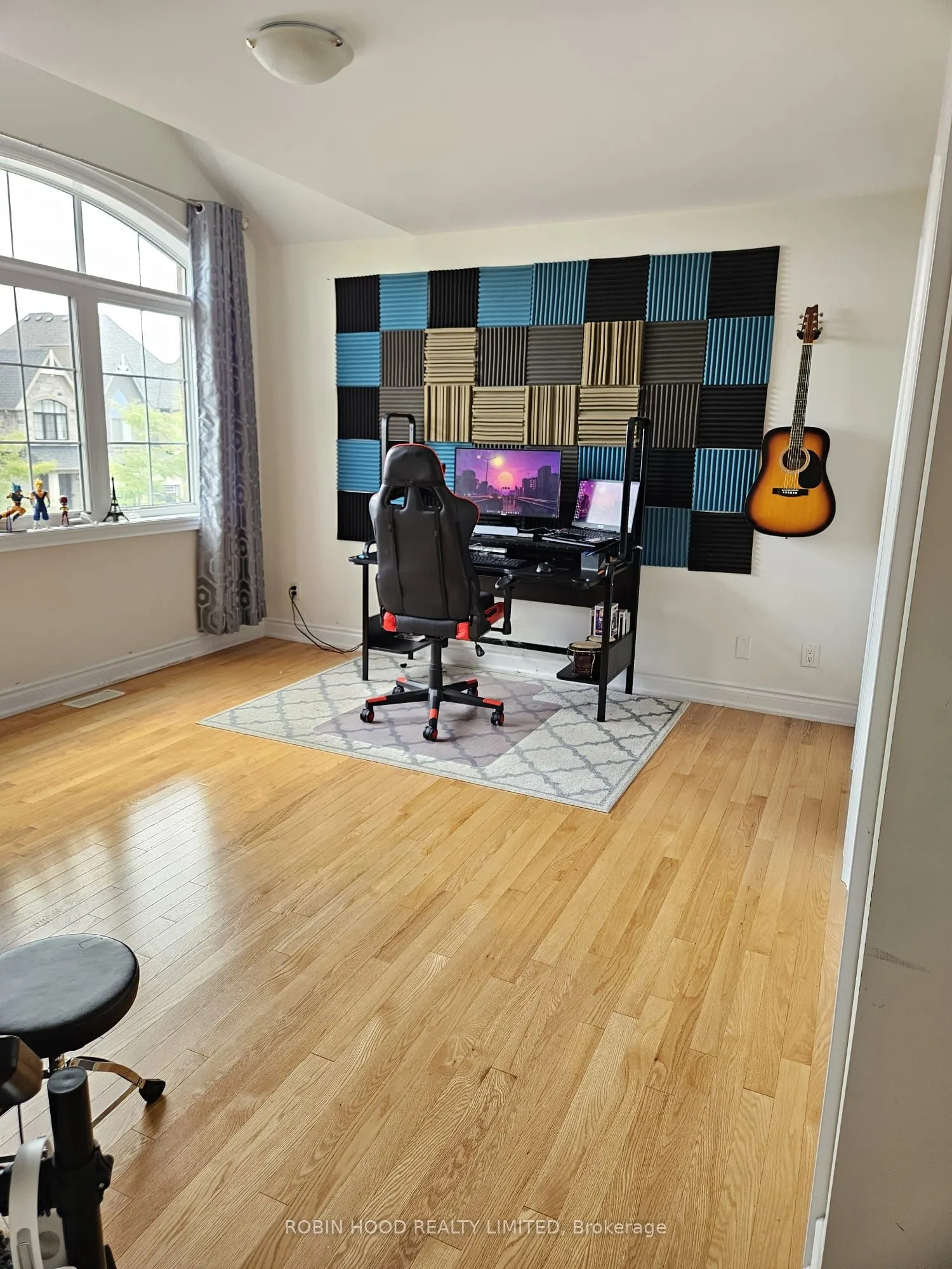 2 Leaden Hall Drive