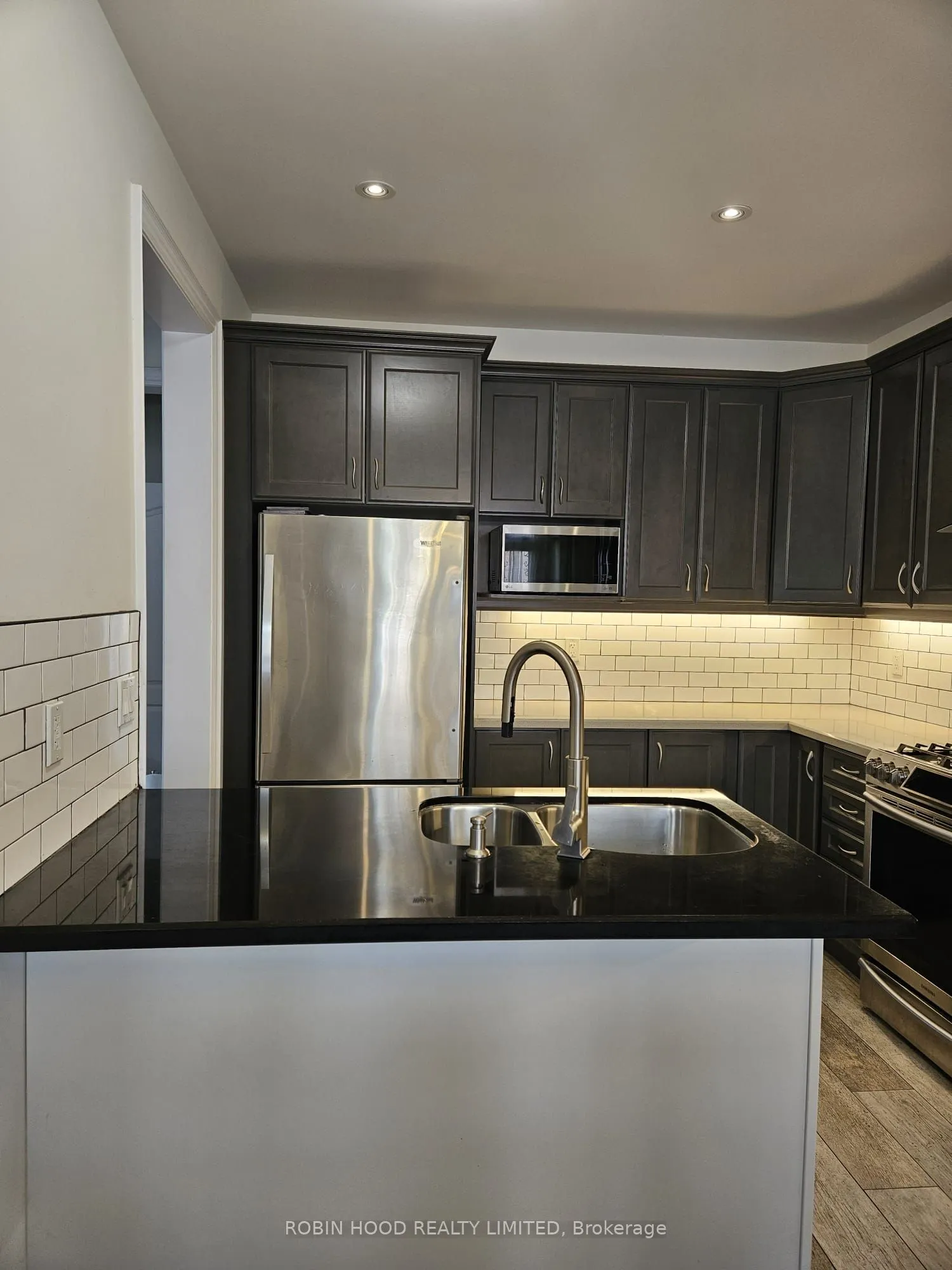 2 Leaden Hall Drive