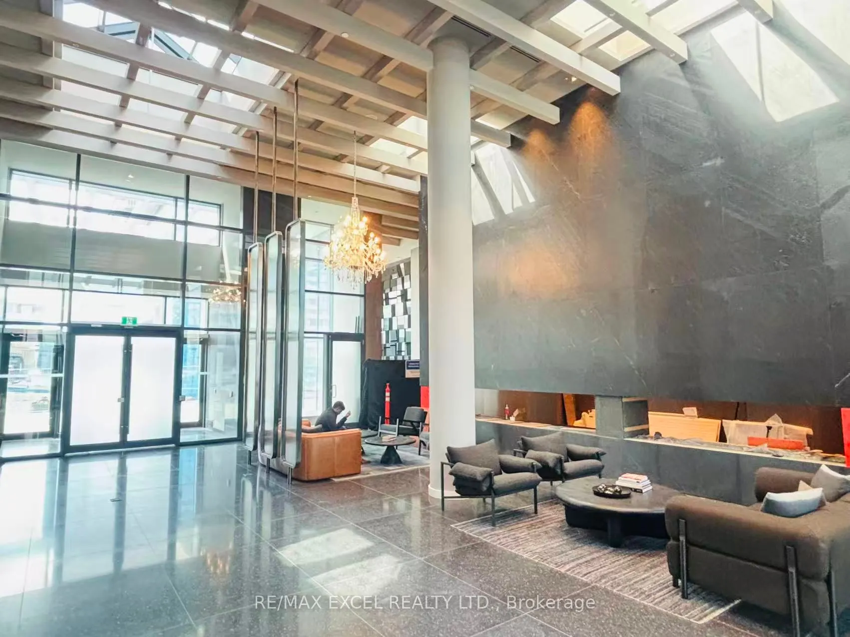 28 Interchange Way, #3906