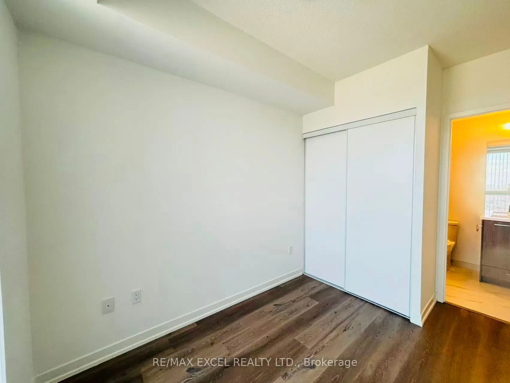 28 Interchange Way, #3906