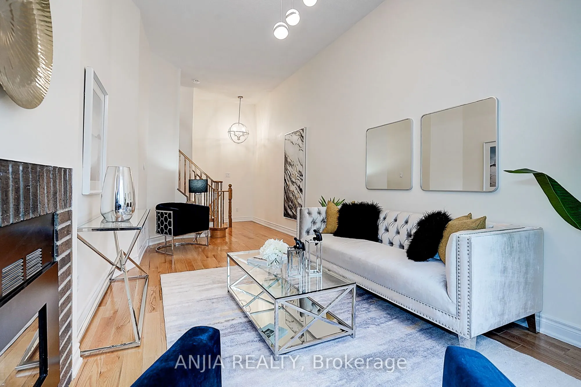 40 Foxglove Court