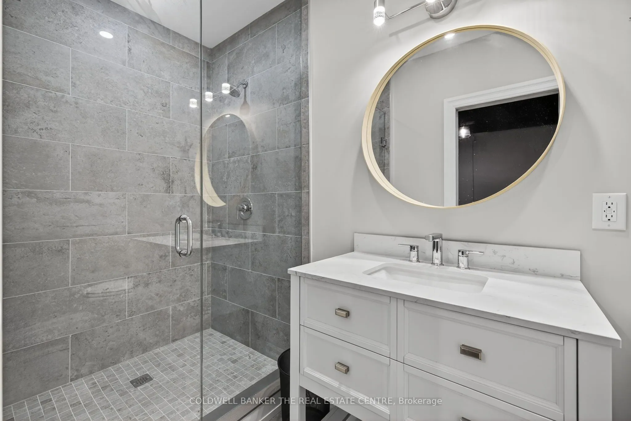 16945 Leslie Street, #5