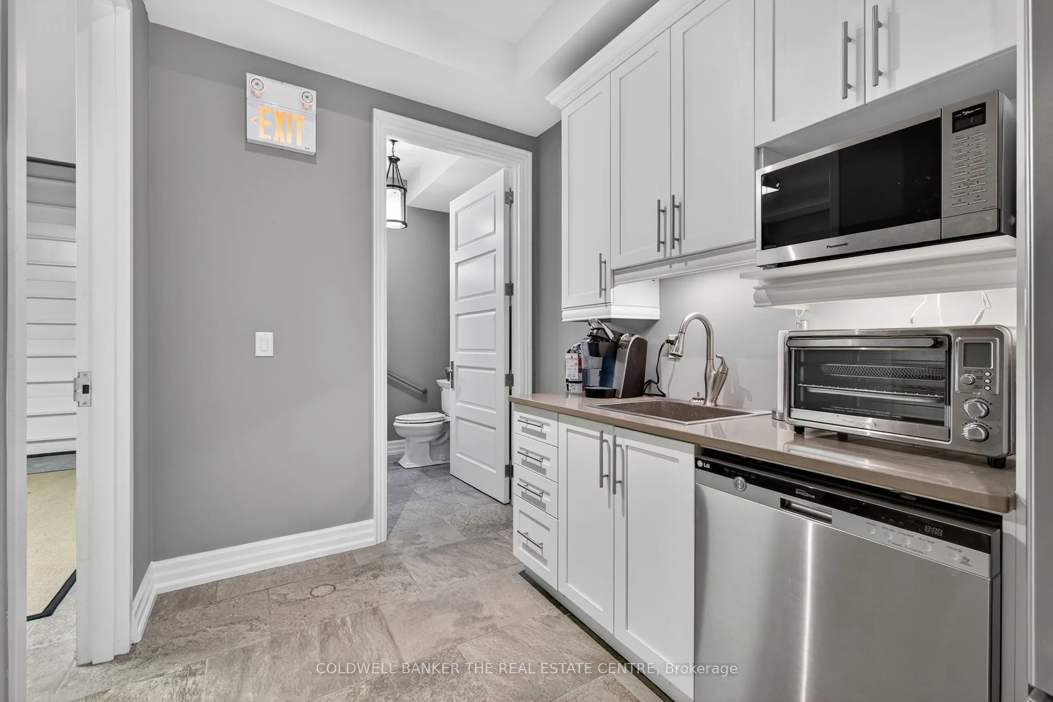 16945 Leslie Street, #5