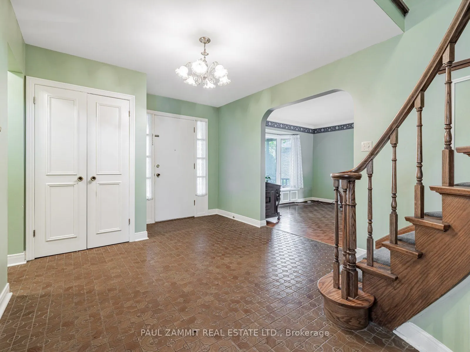3 Framingham Drive