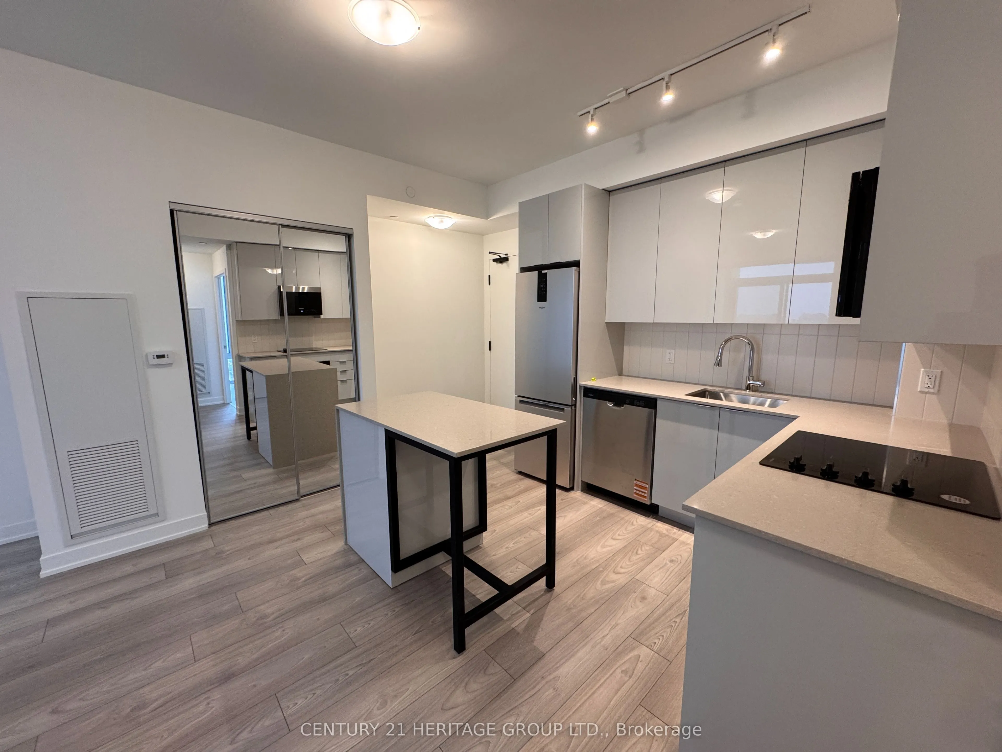 498 Caldari Road, #1924