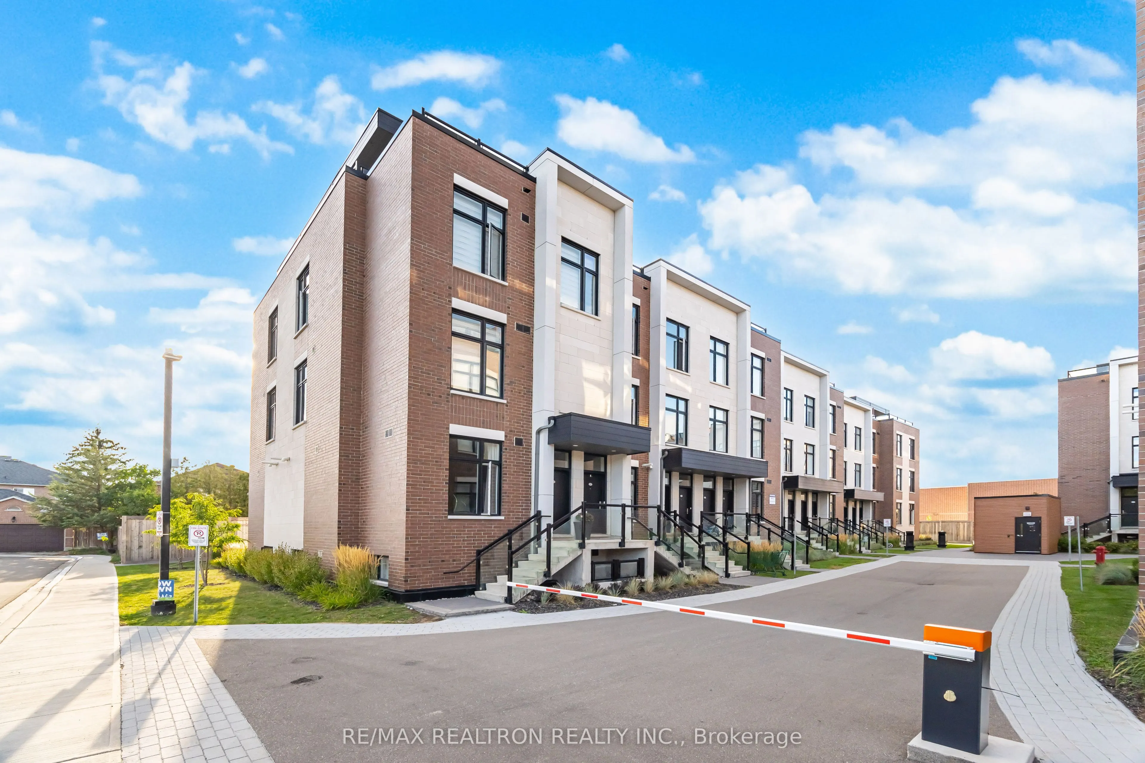 9580 Islington Avenue, #L142