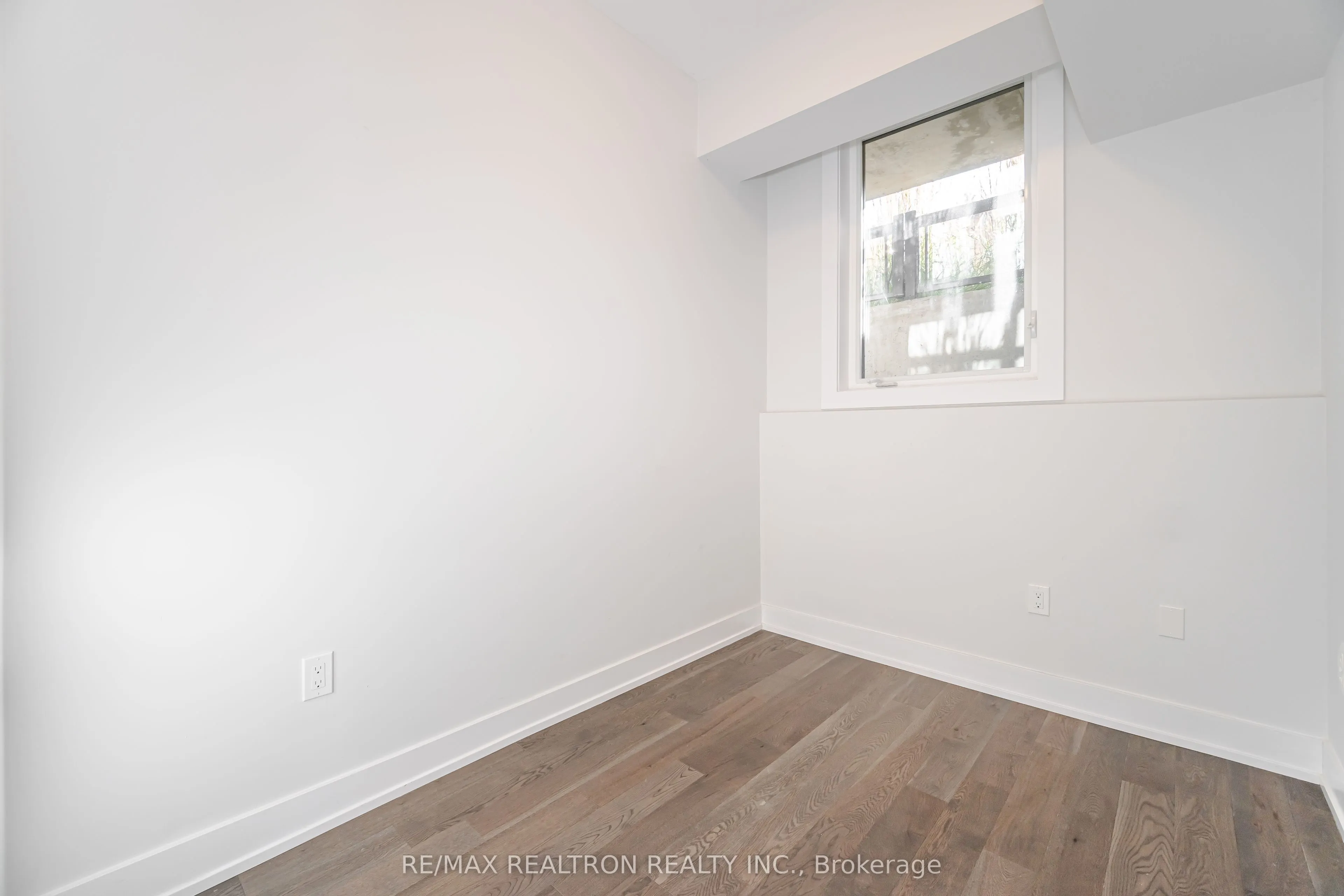 9580 Islington Avenue, #L142
