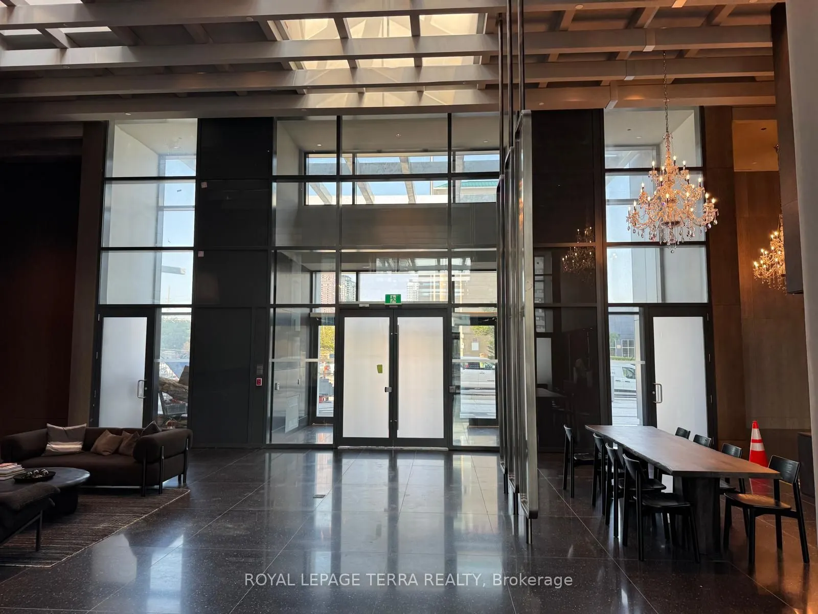 28 Interchange Way, #4007