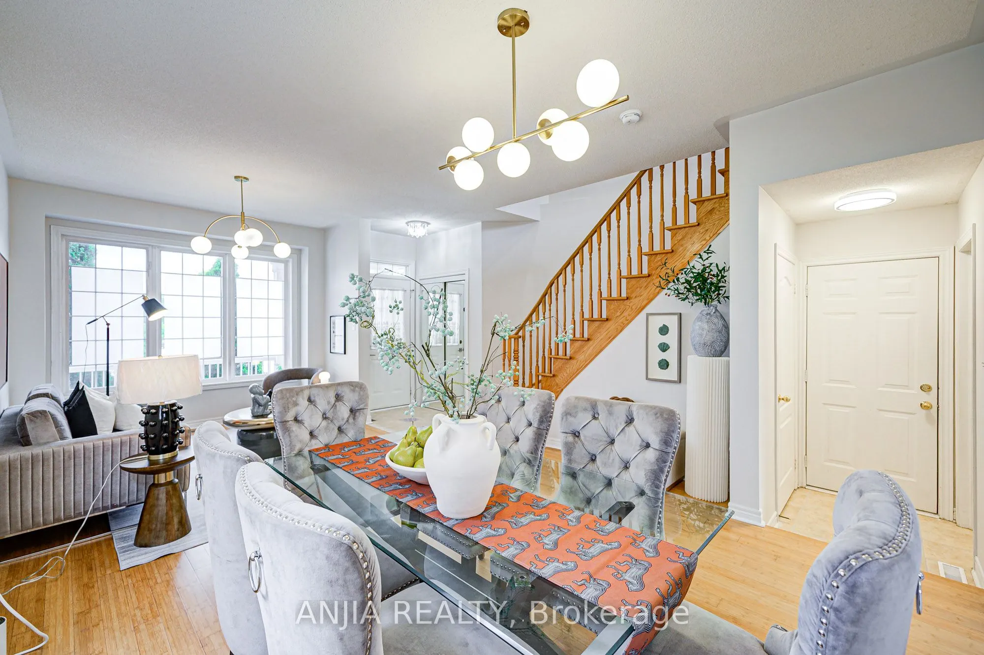 140 Edward Jefferys Avenue