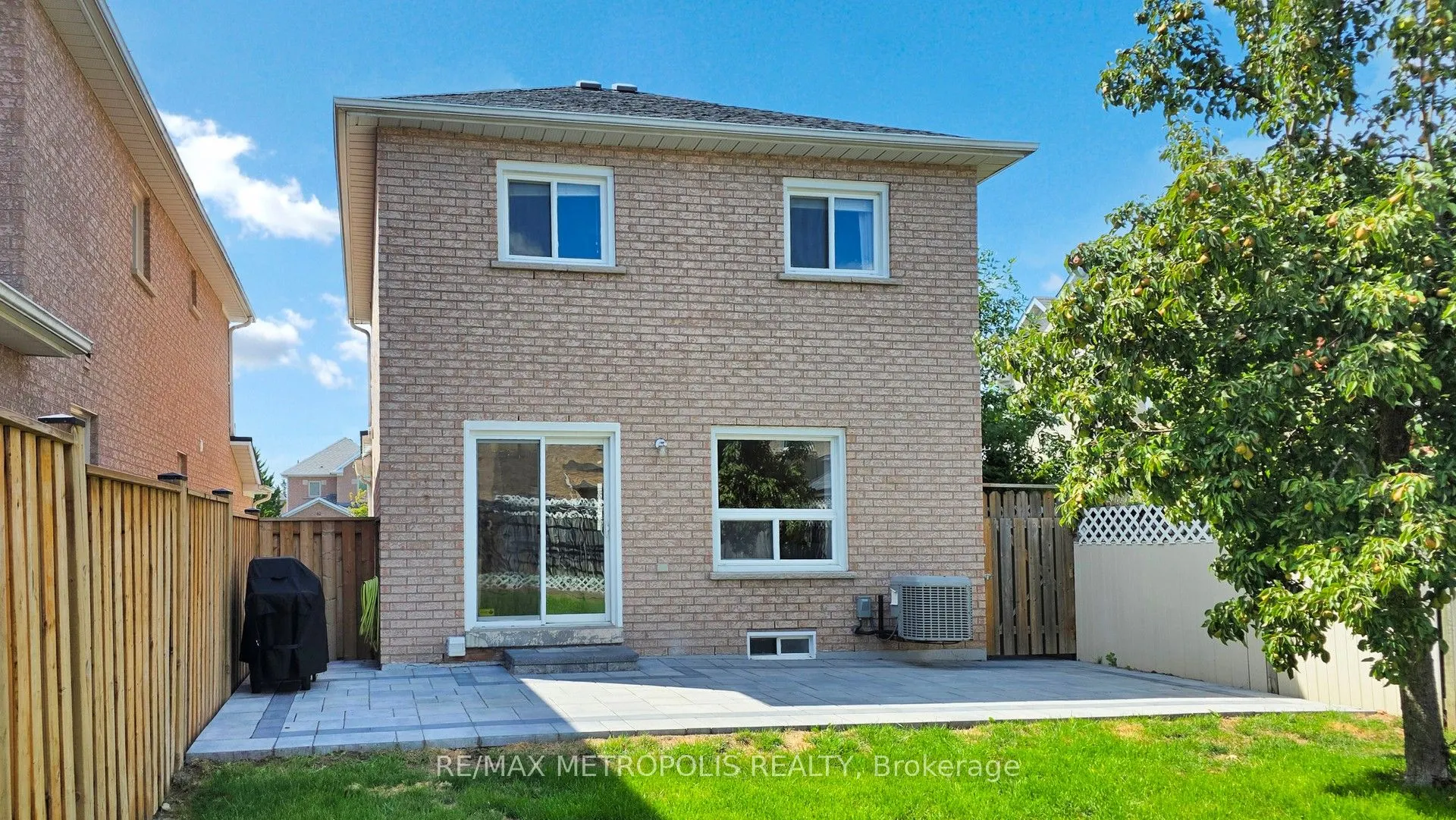 63 Whitefaulds Road