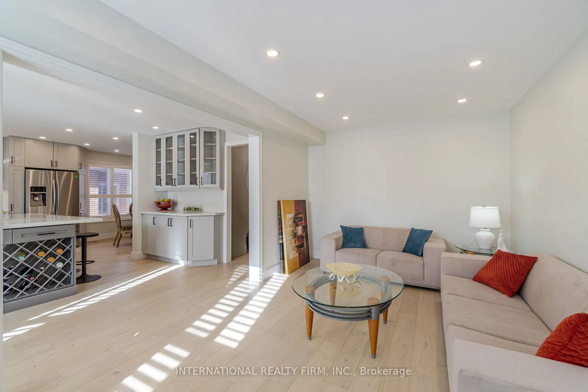 67 Rosanna Crescent