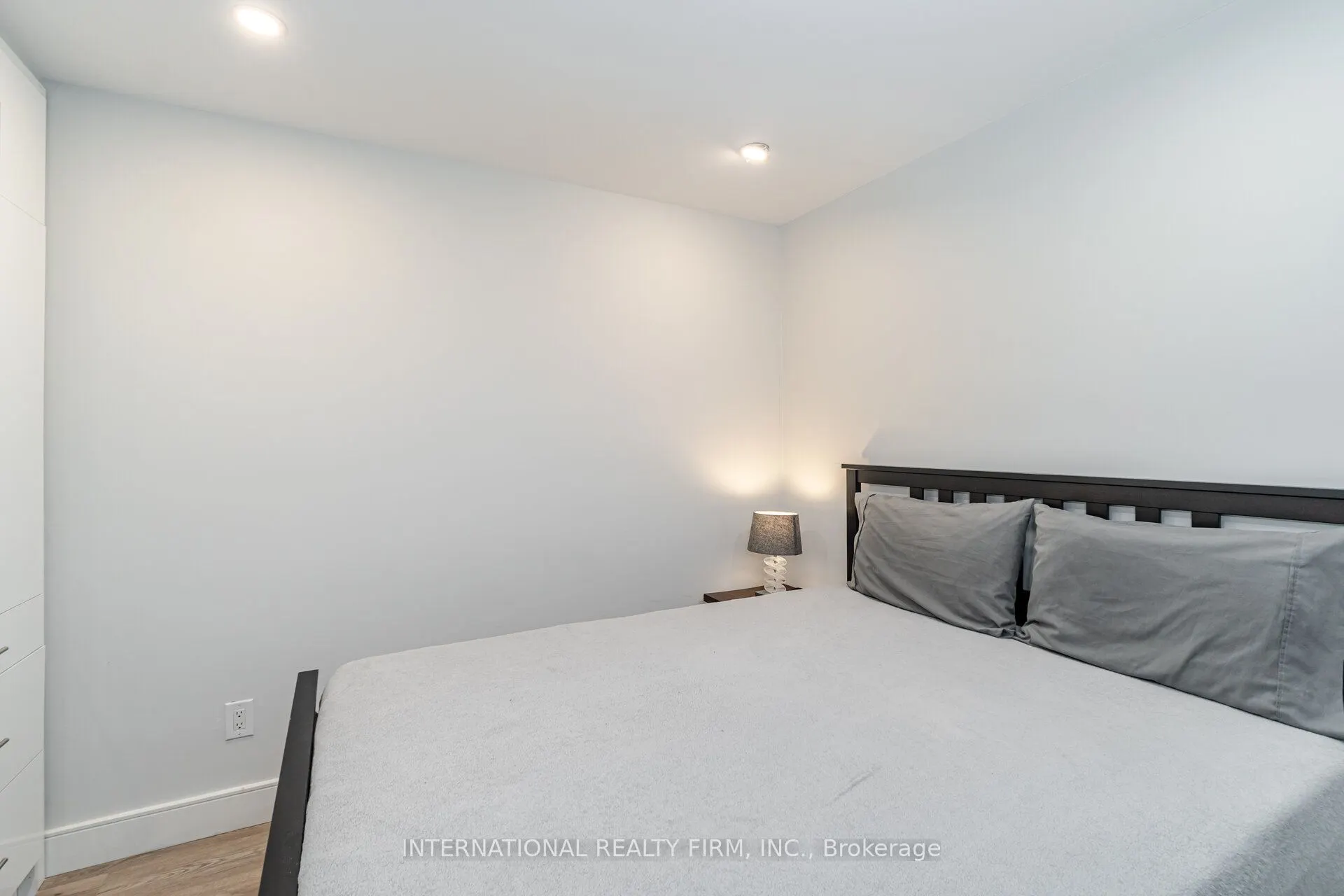 67 Rosanna Crescent