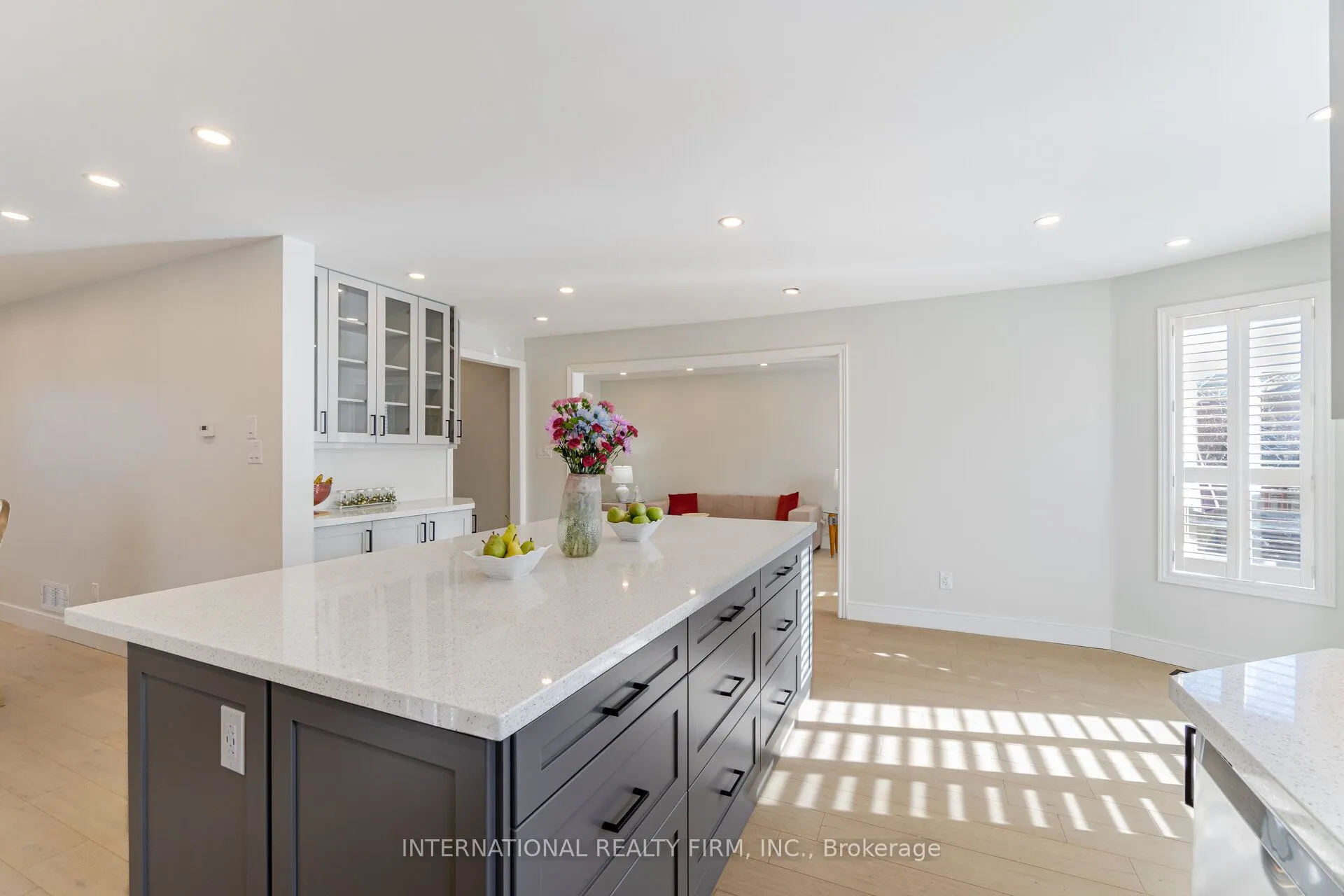 67 Rosanna Crescent