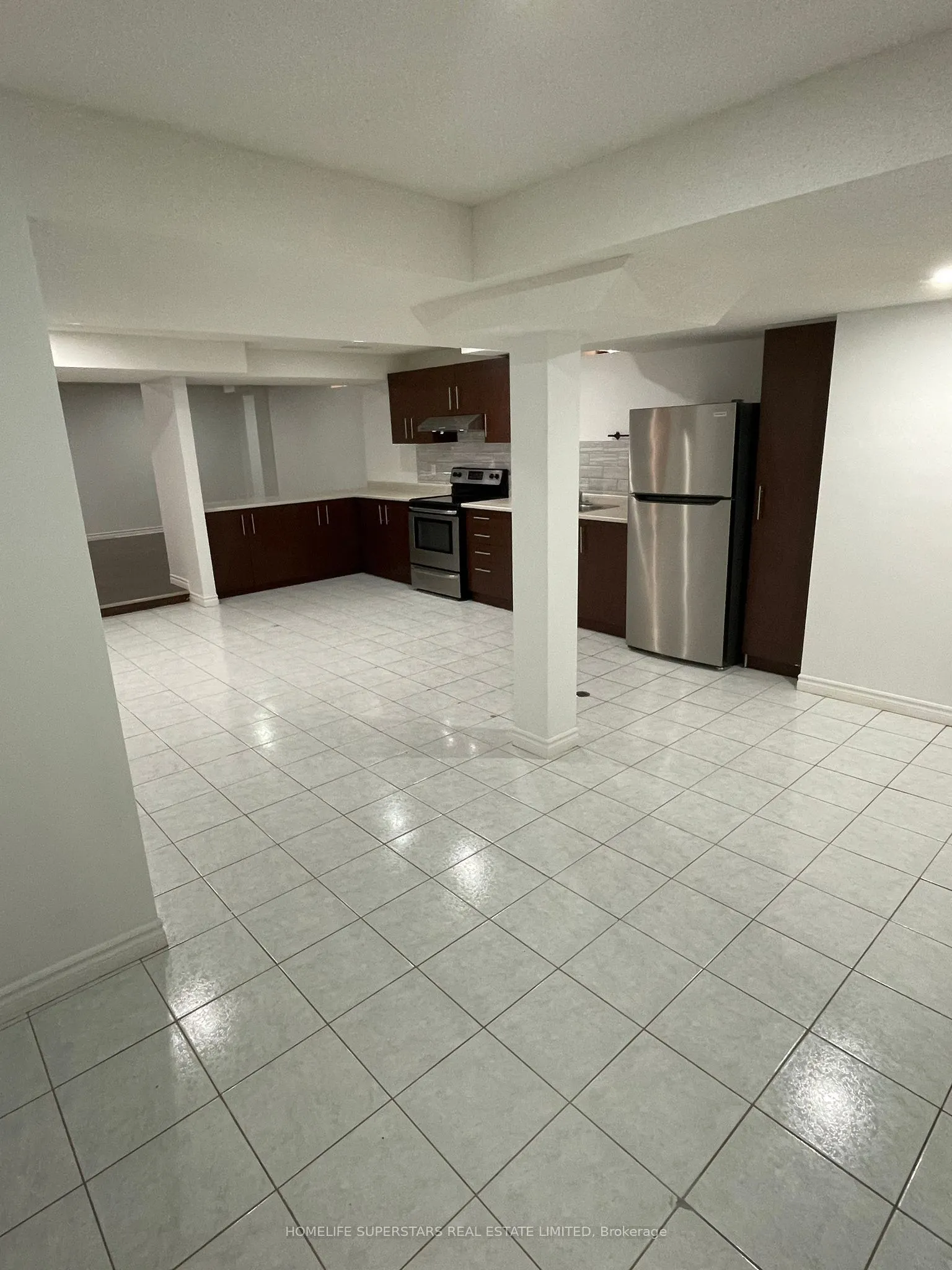 11 Ferncliffe Crescent, #Basement