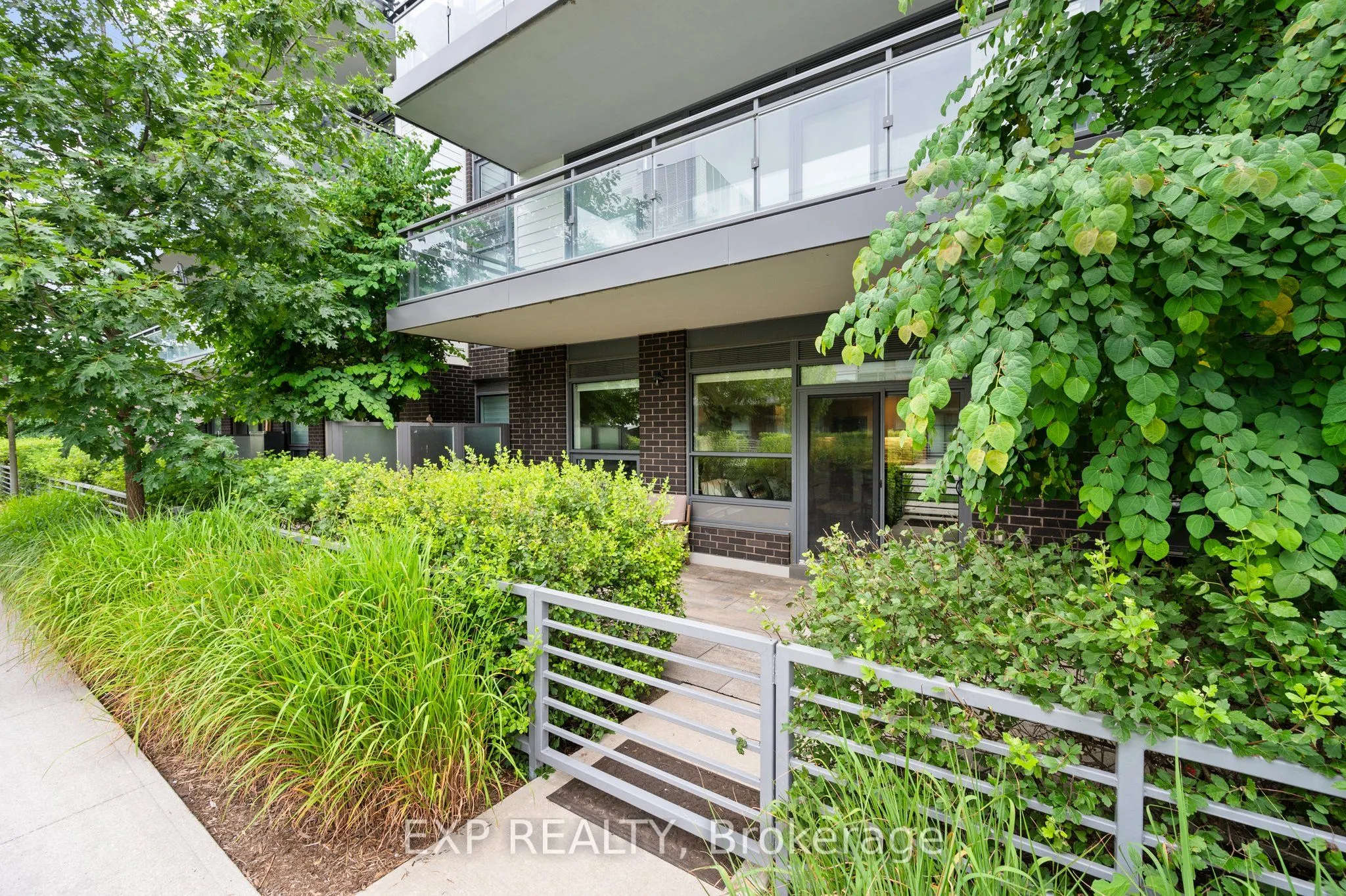 271 Sea Ray Avenue
