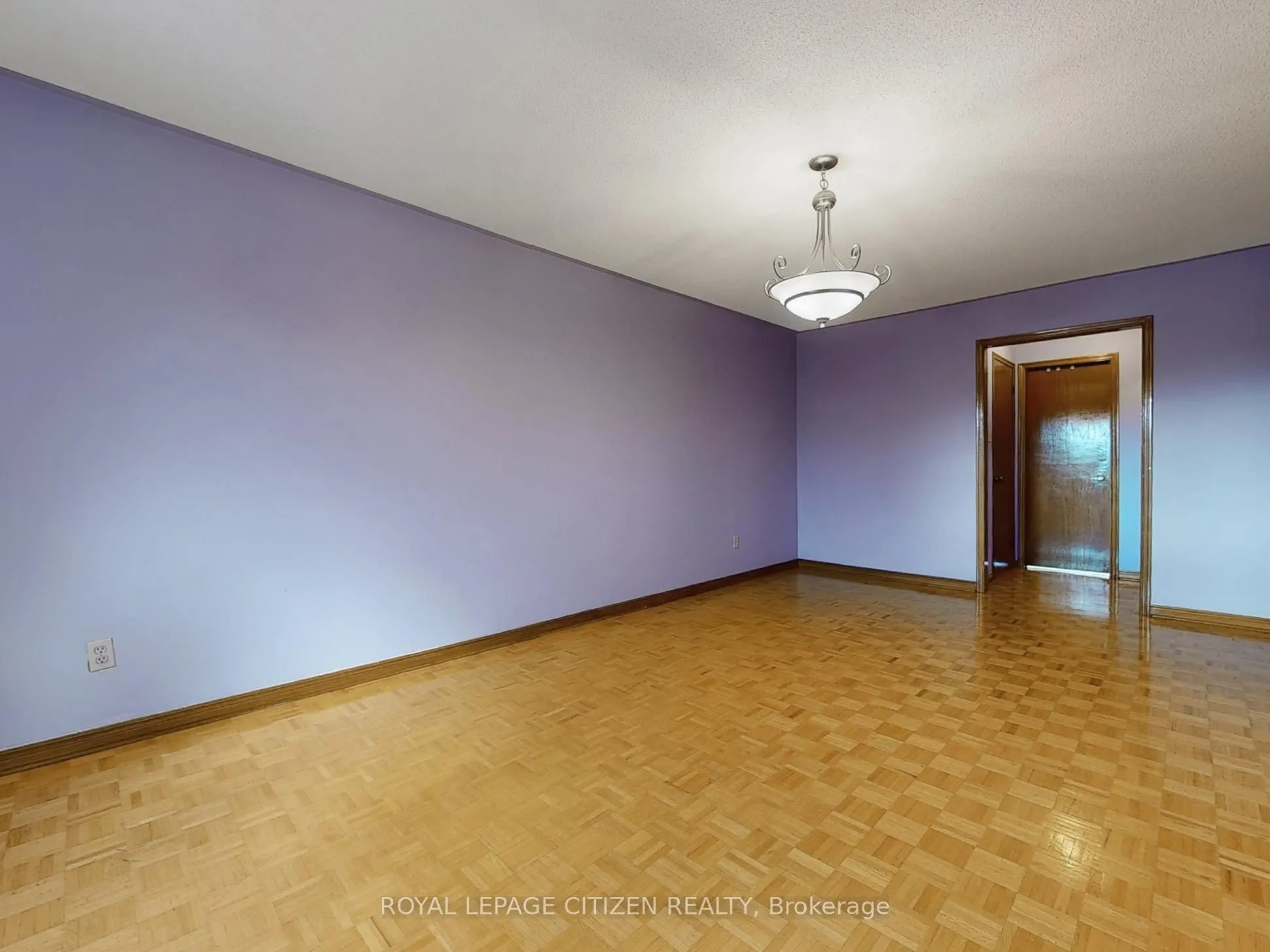 63 Dante Ct