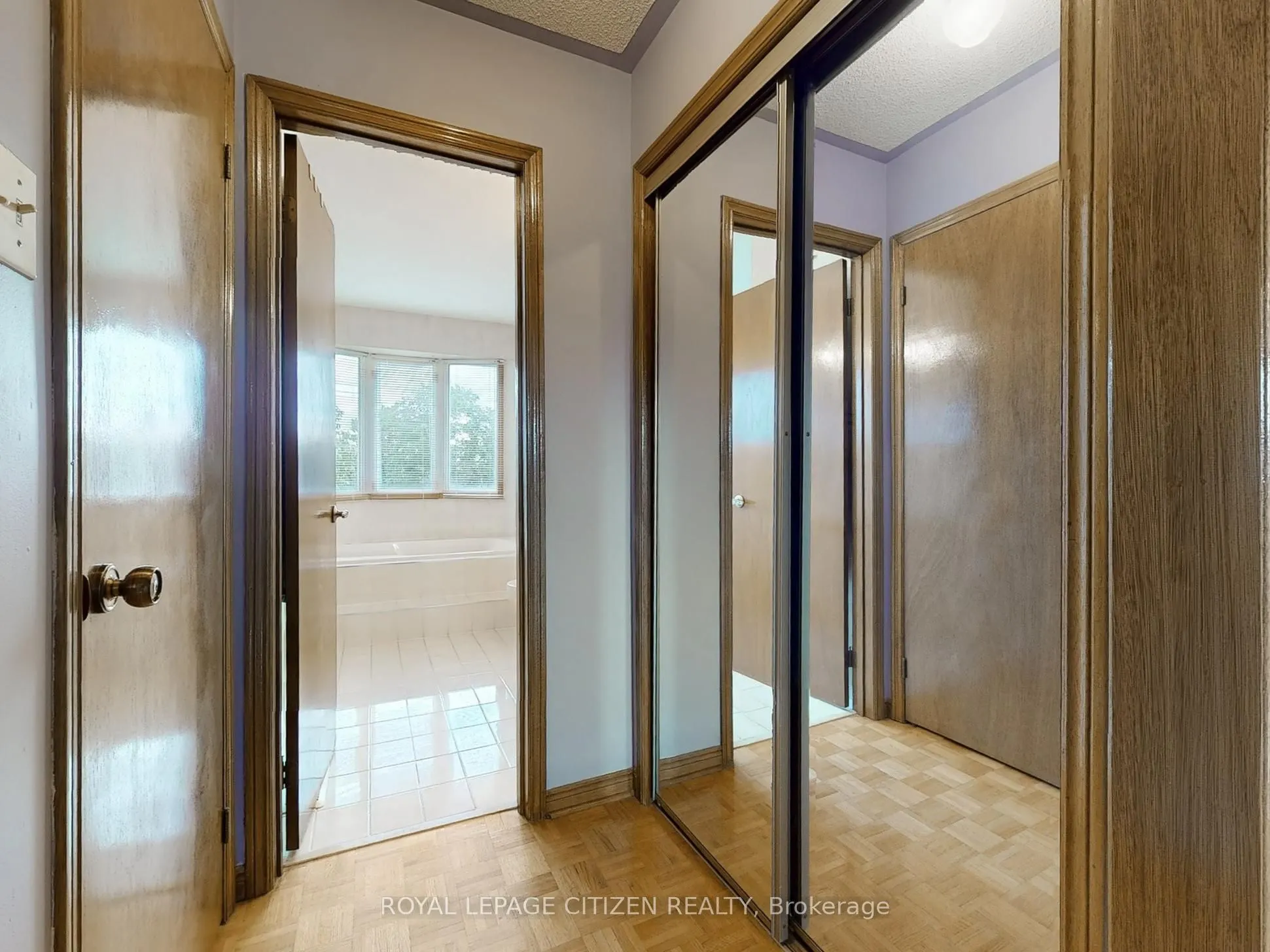 63 Dante Ct