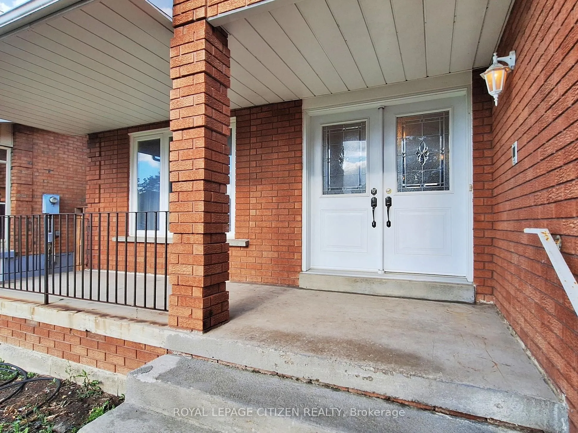 63 Dante Ct