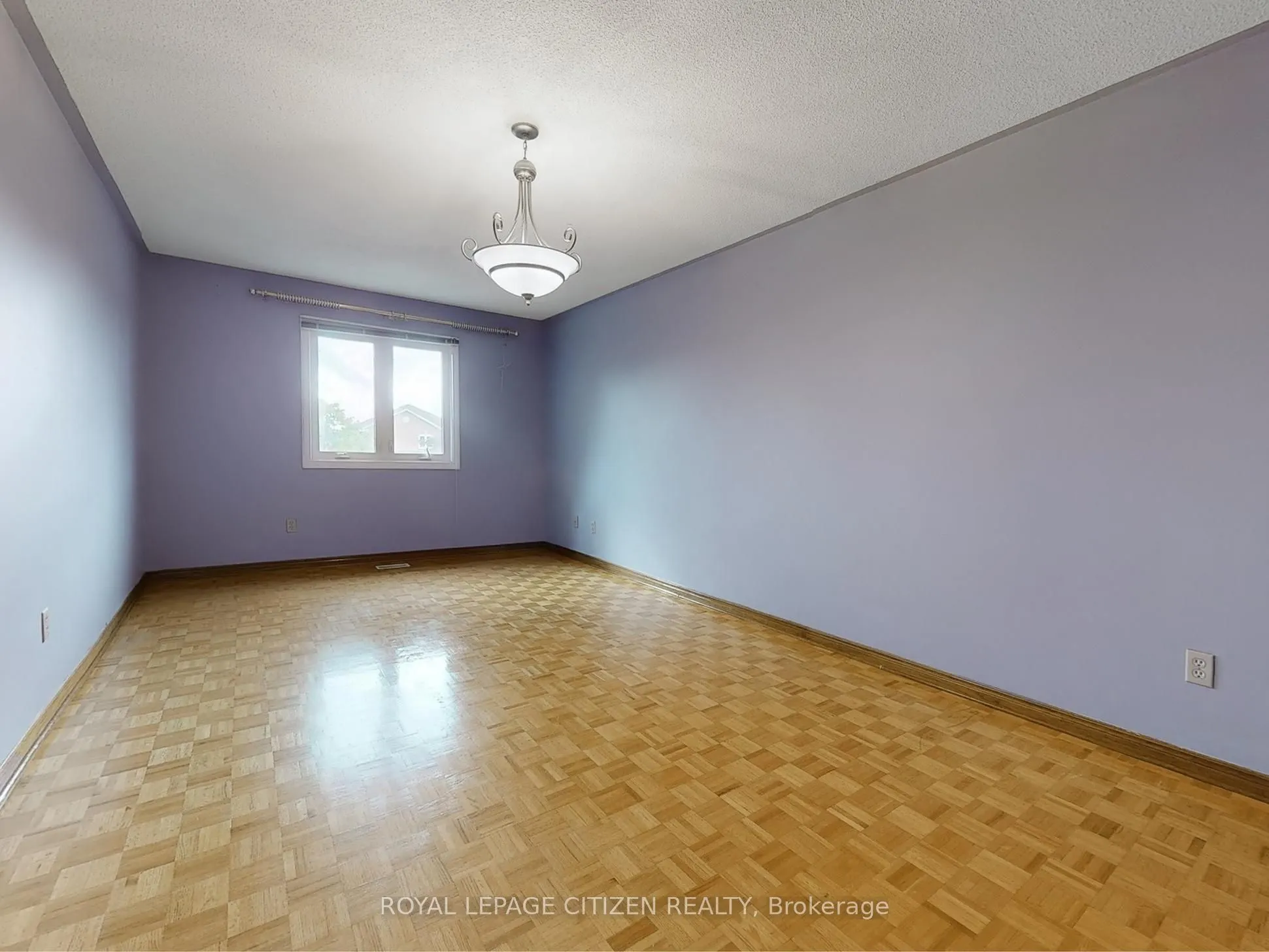63 Dante Ct