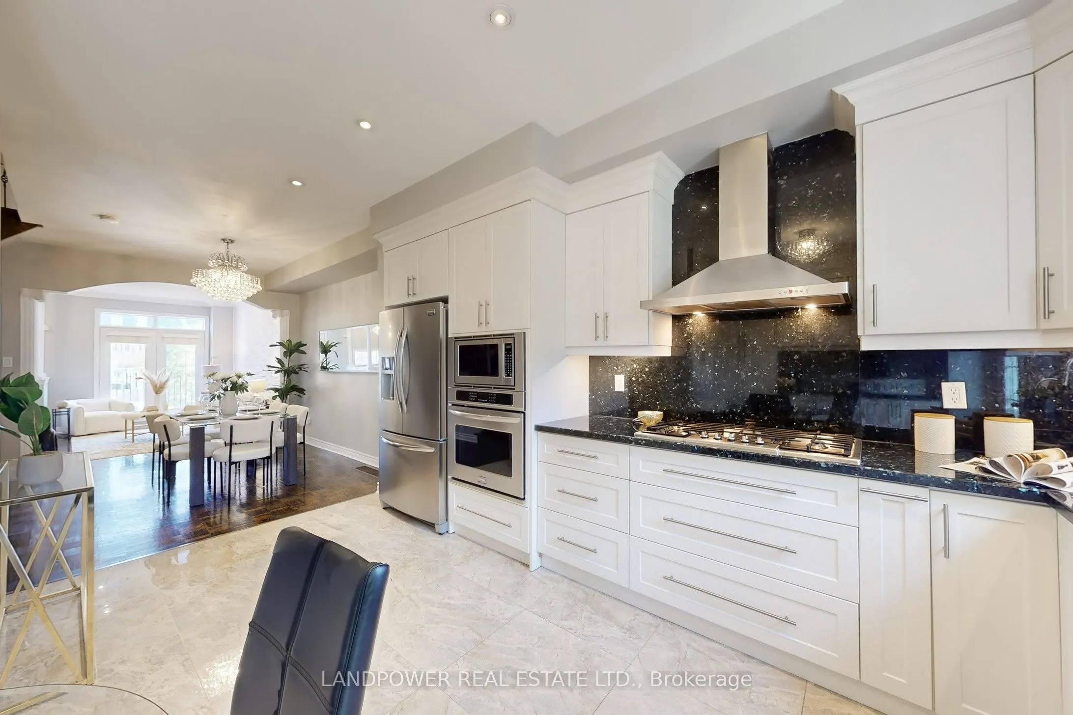 6 Leonard Street, #33