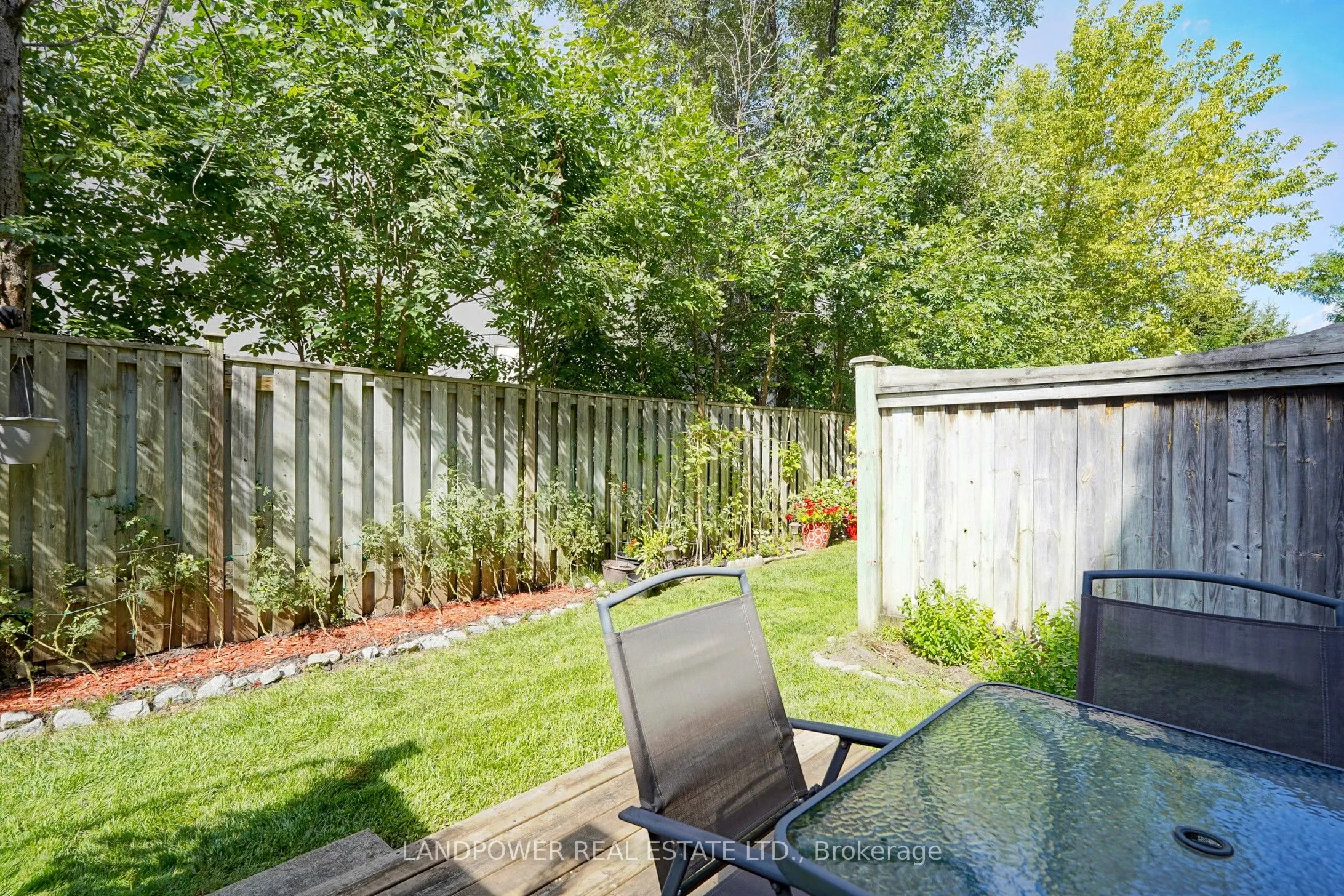6 Leonard Street, #33
