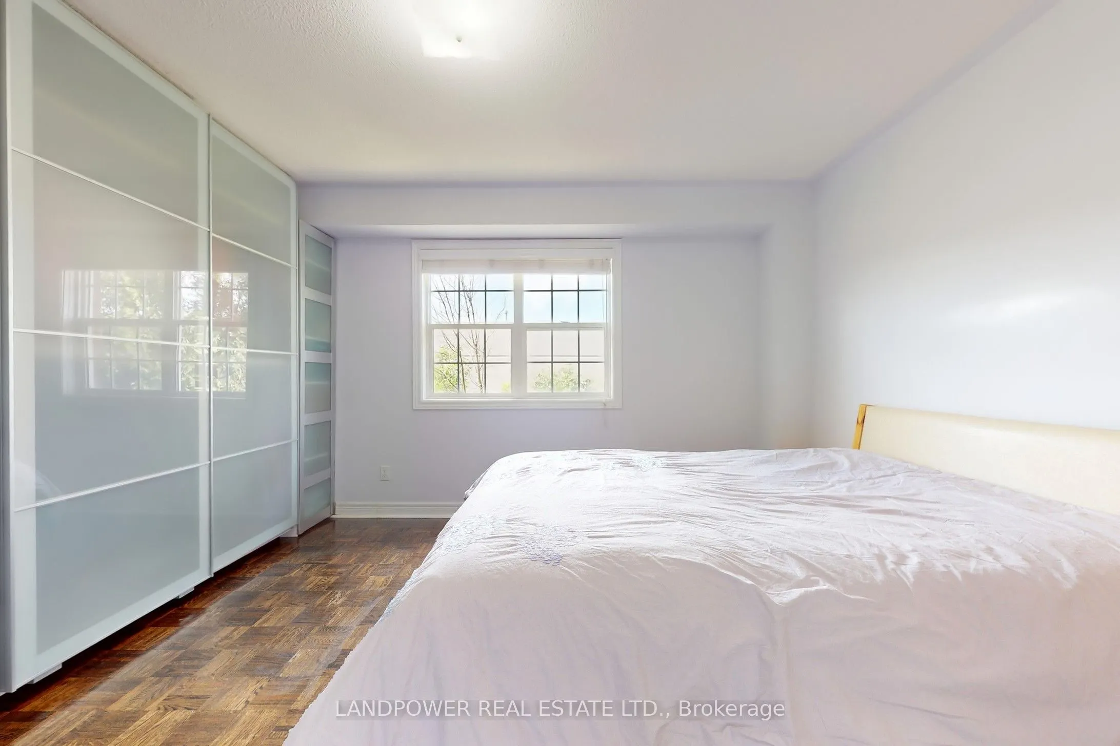 6 Leonard Street, #33