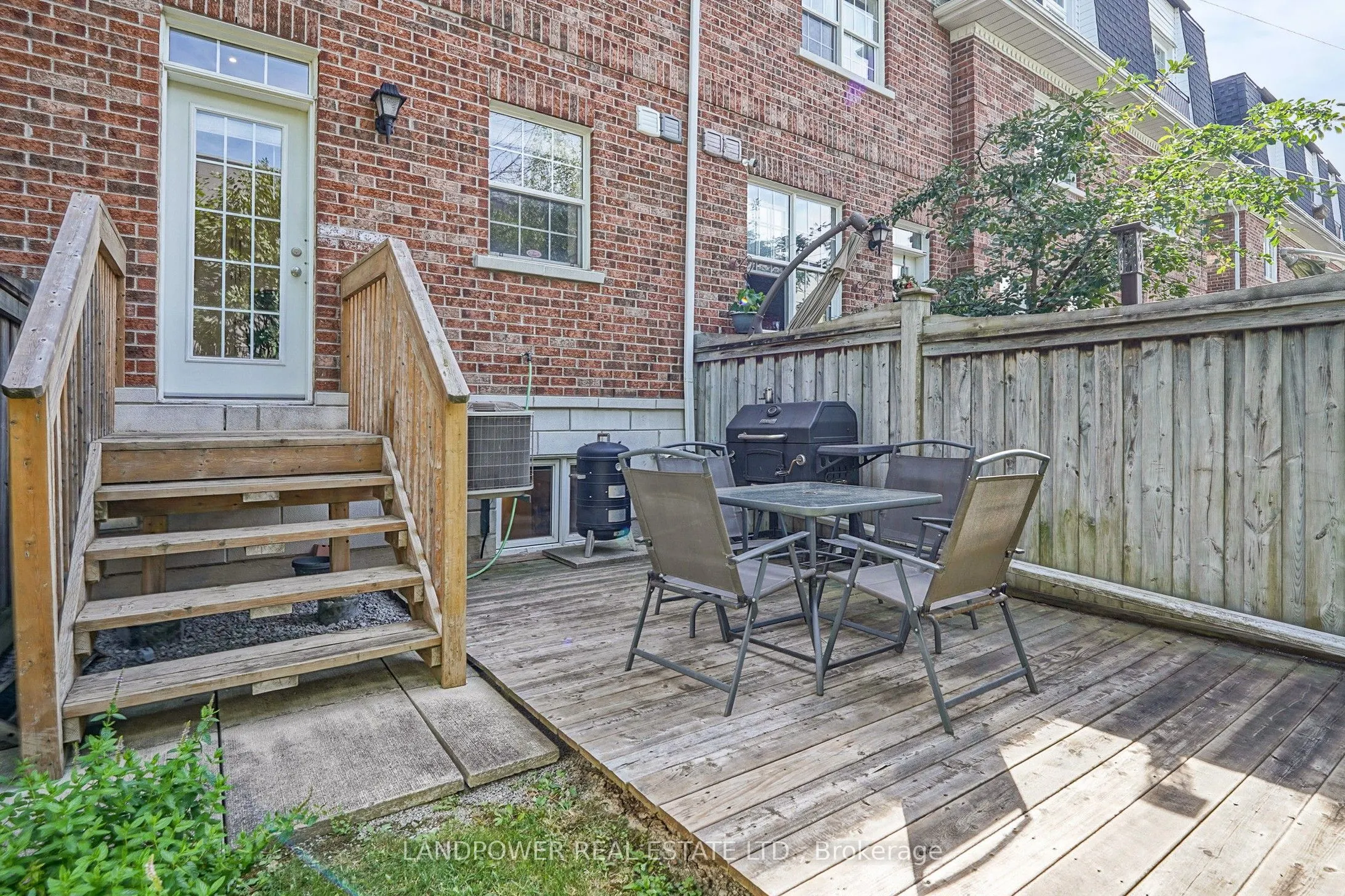 6 Leonard Street, #33