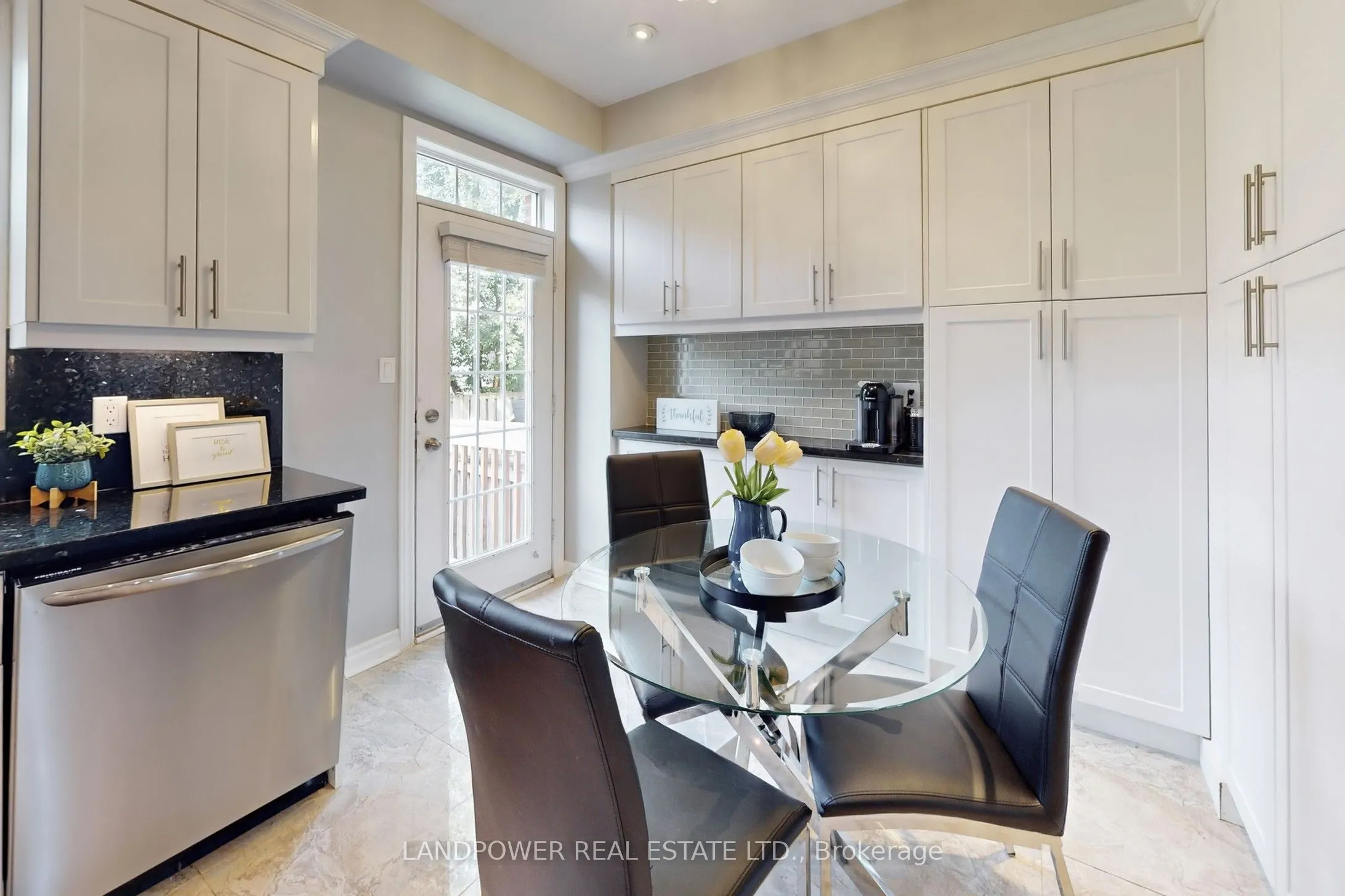 6 Leonard Street, #33