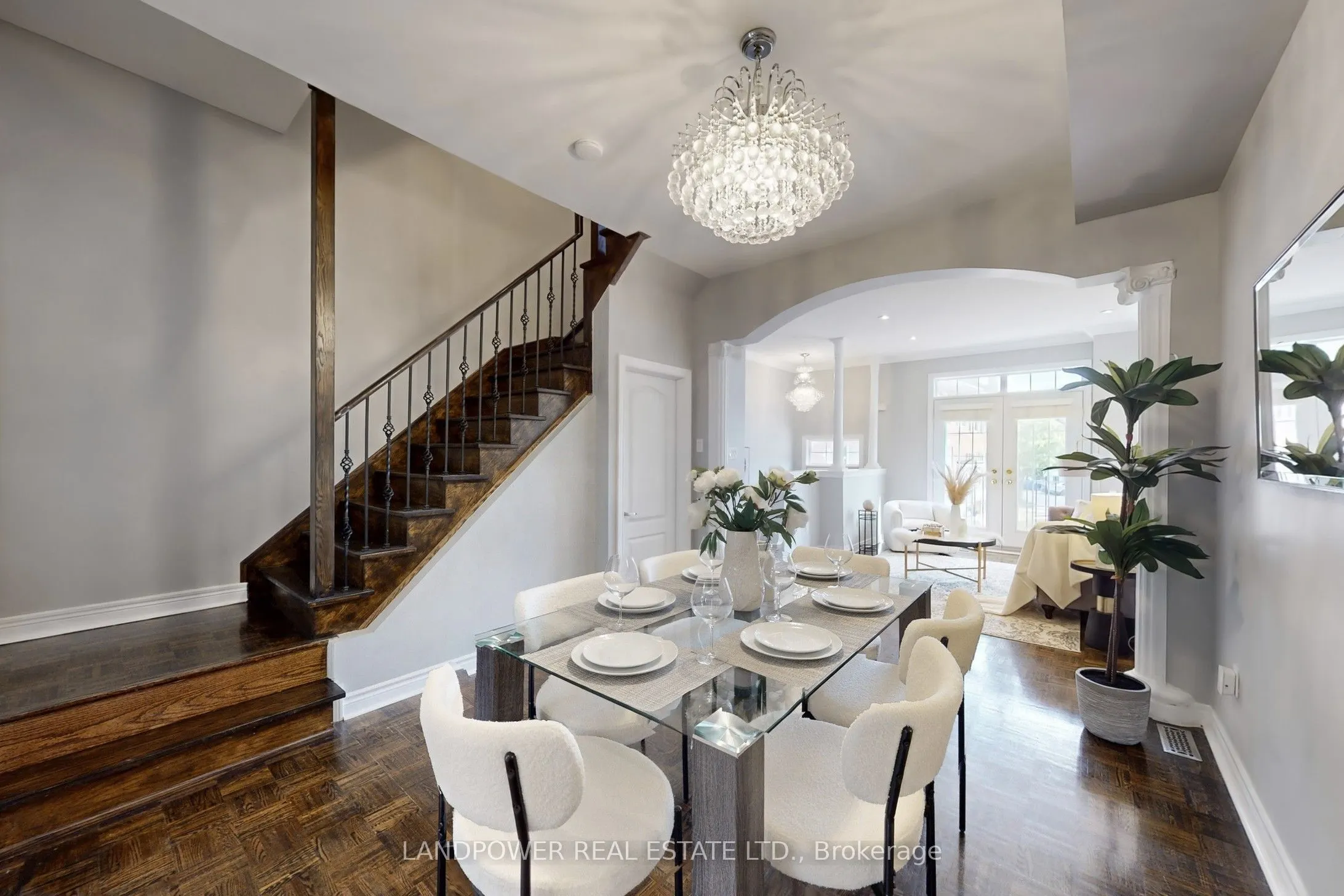 6 Leonard Street, #33