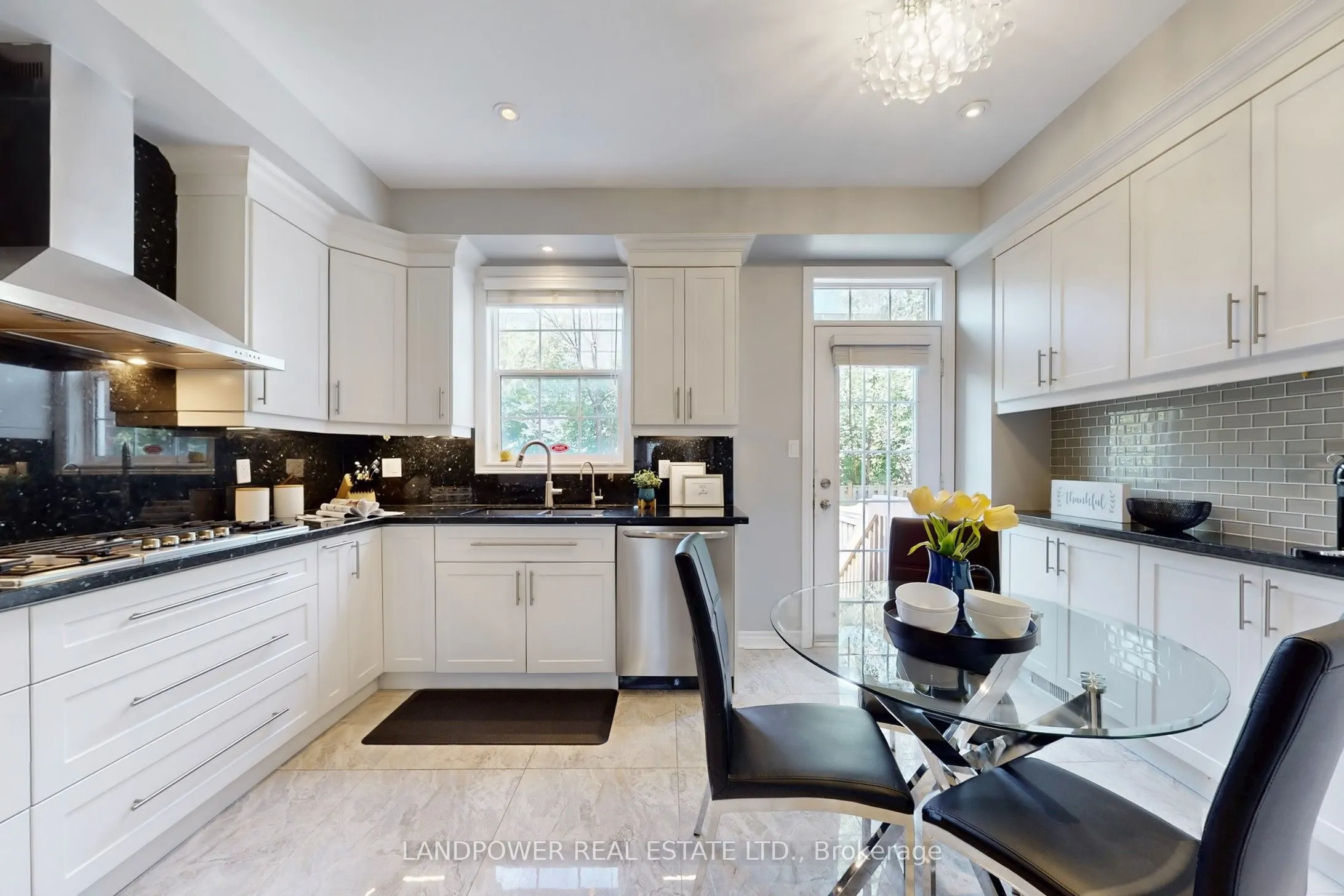 6 Leonard Street, #33