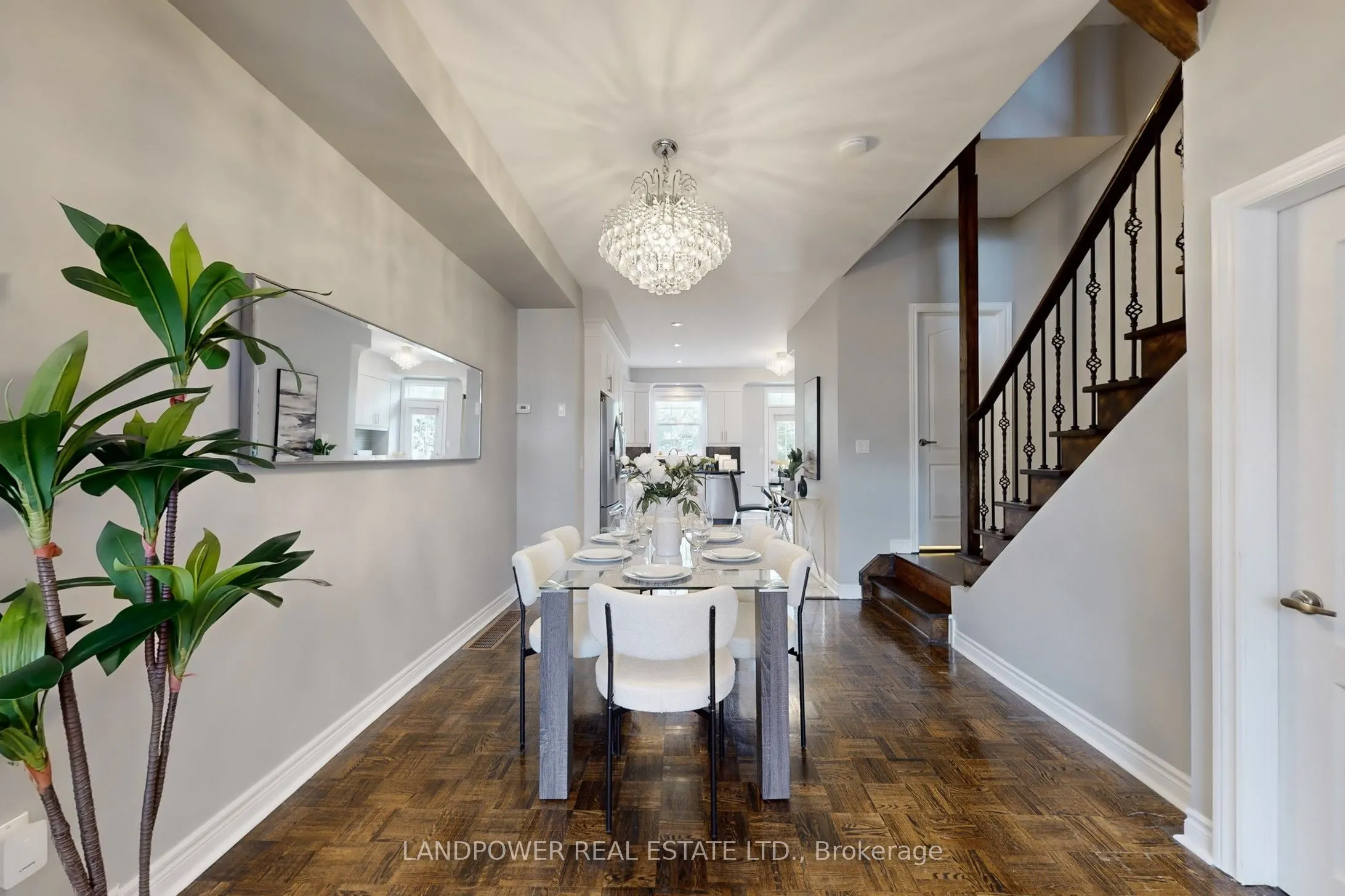 6 Leonard Street, #33